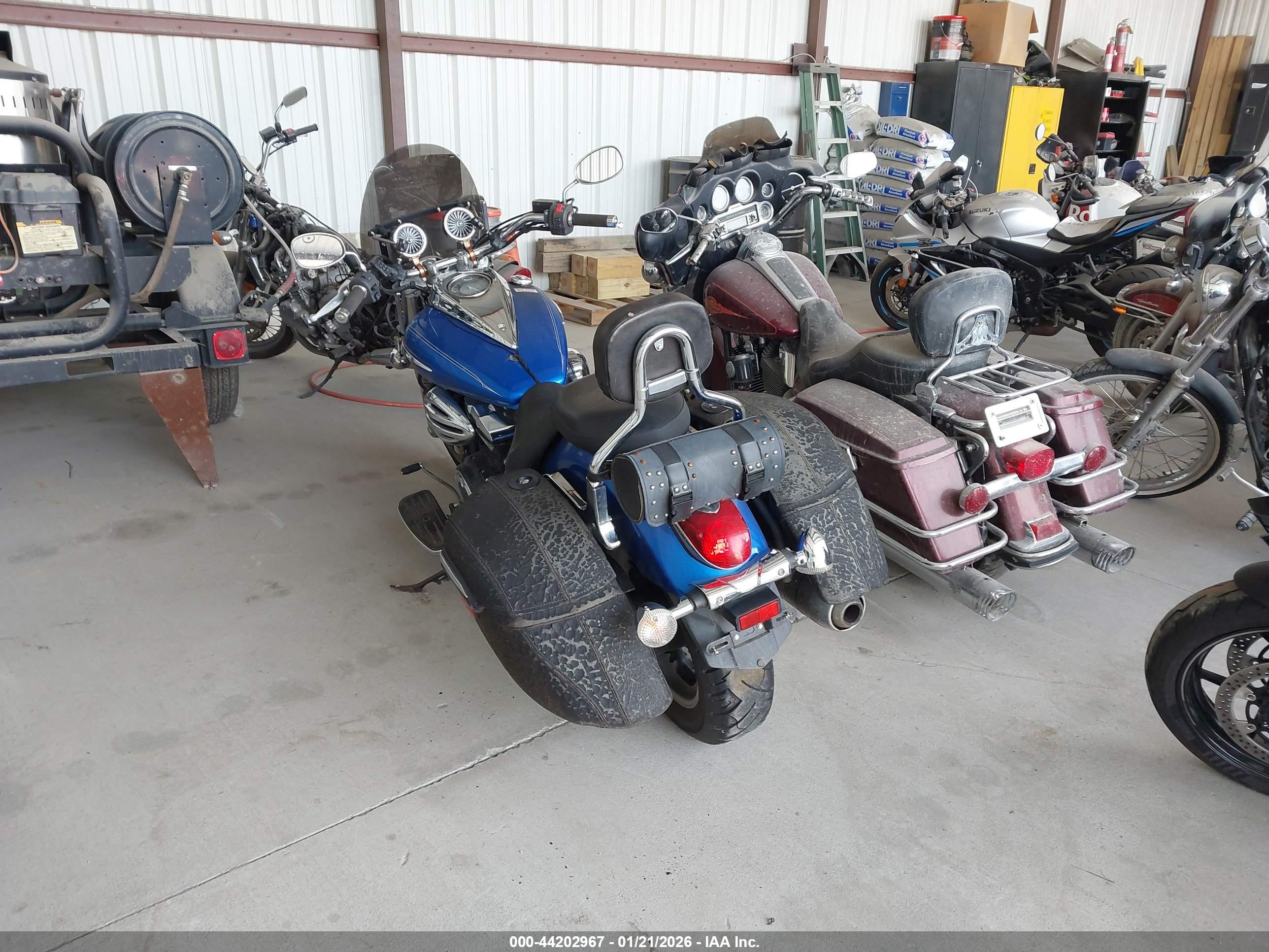 YAMAHA XVS950 image 3