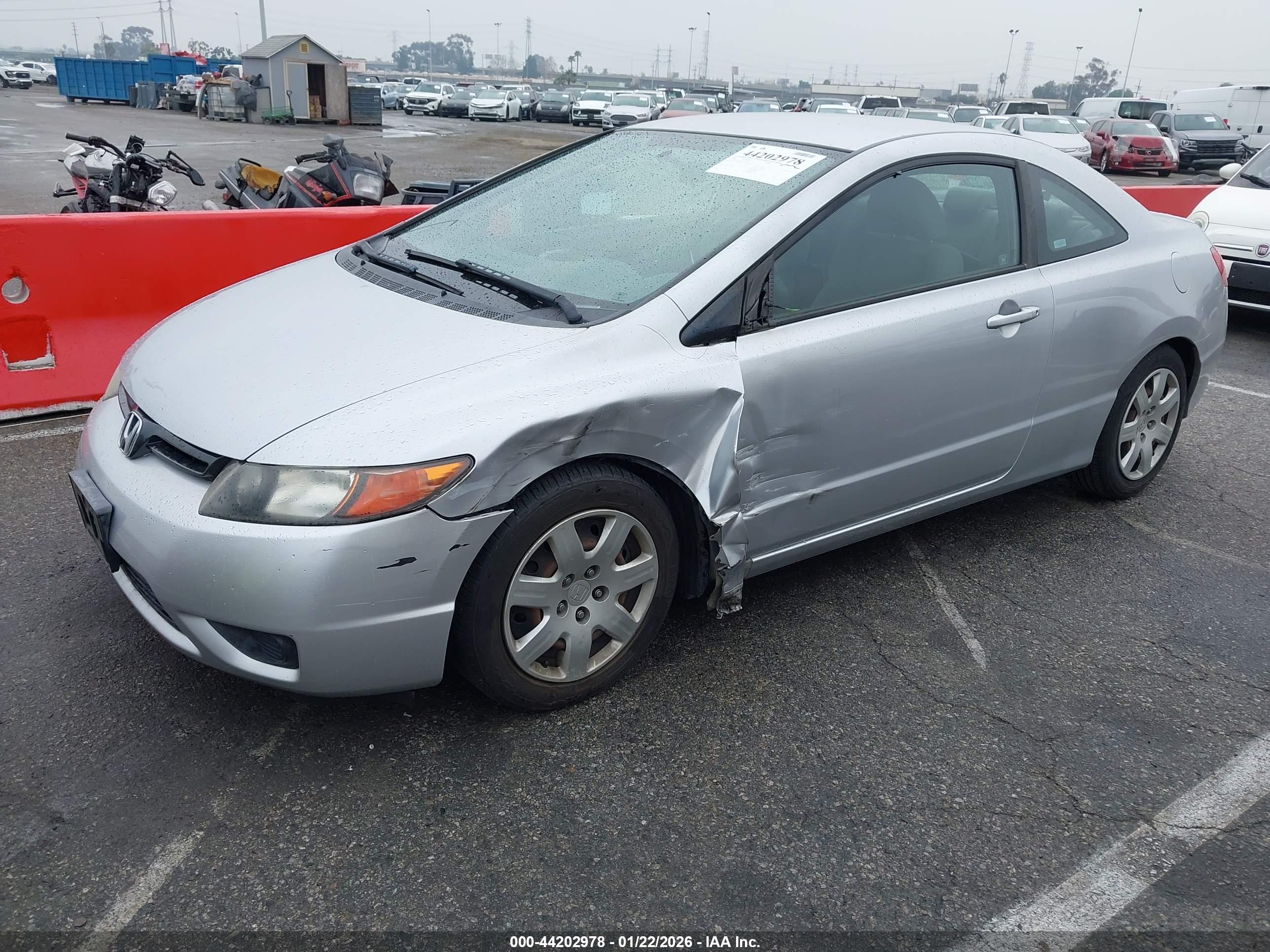 HONDA CIVIC image 2