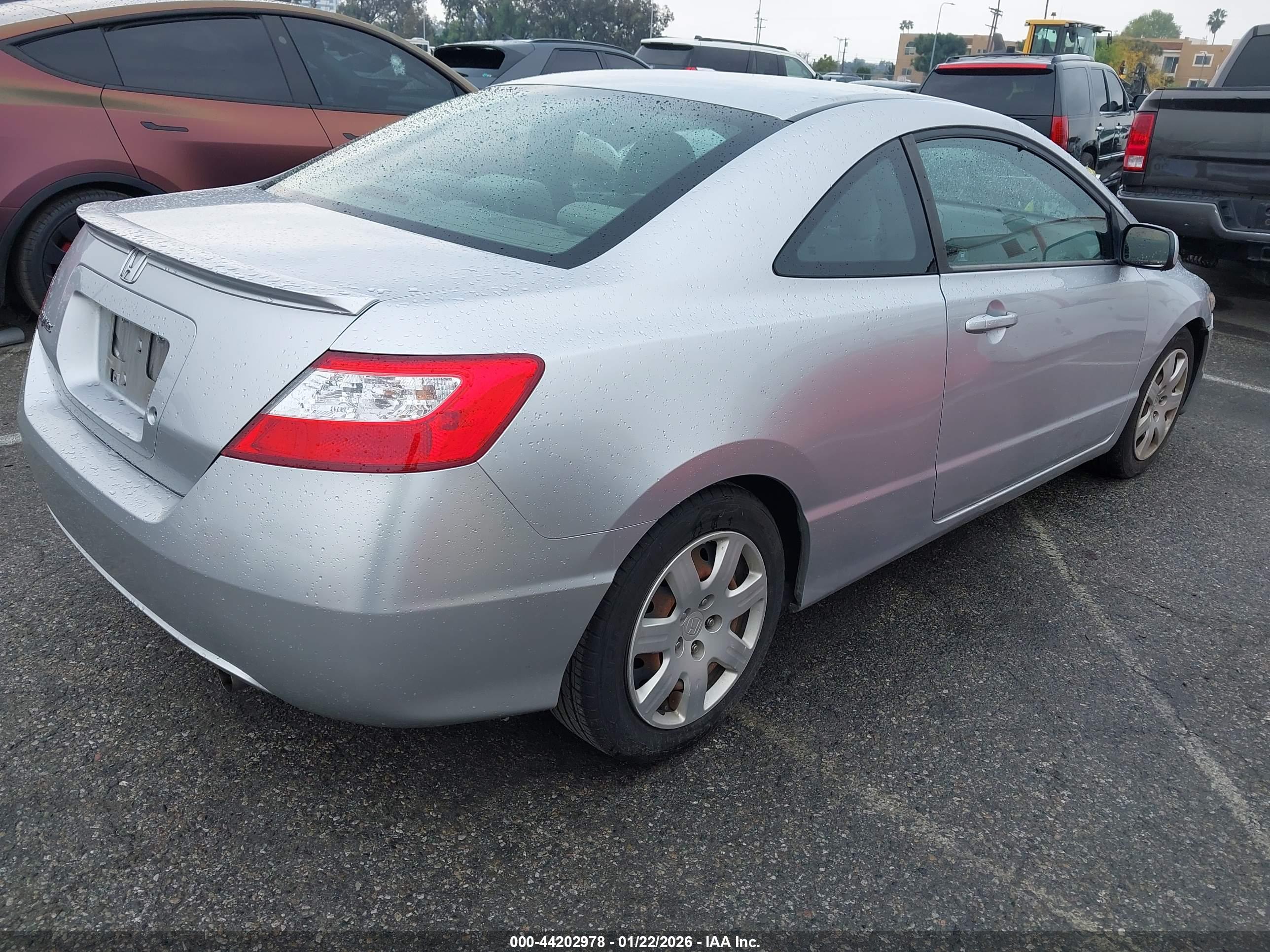 HONDA CIVIC image 4
