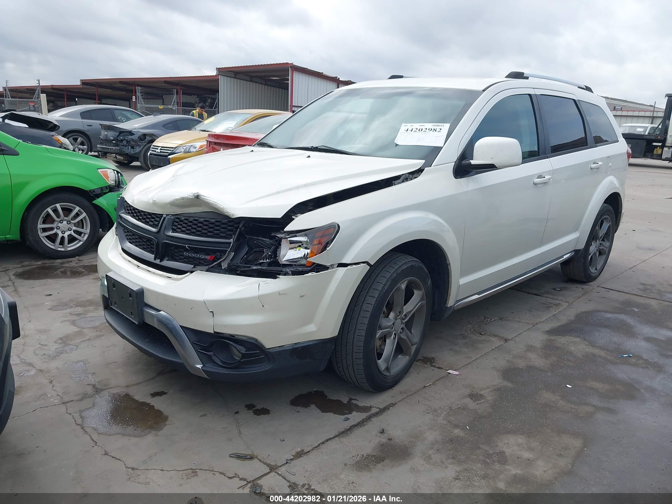 DODGE JOURNEY image 2