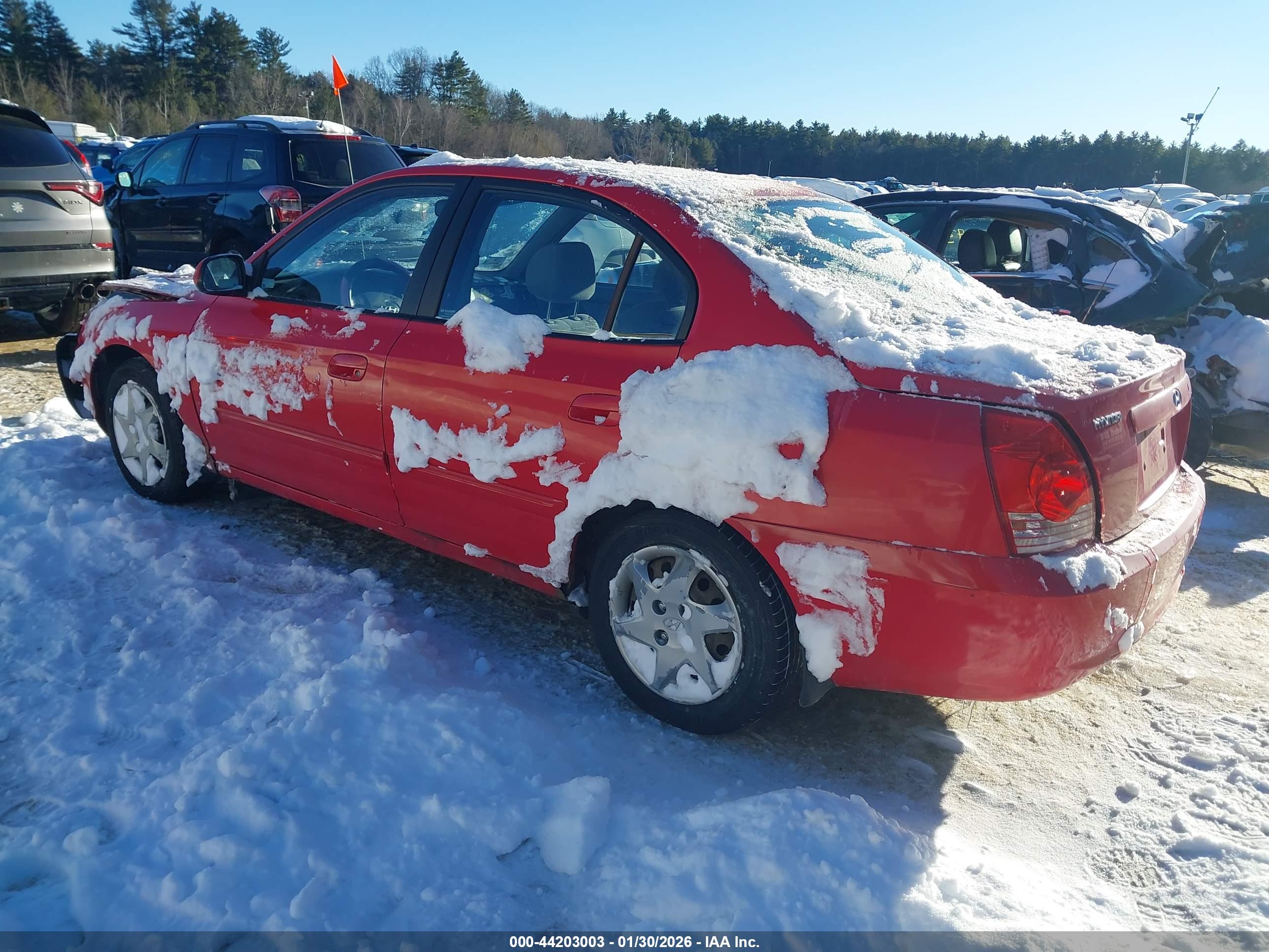 HYUNDAI ELANTRA image 3