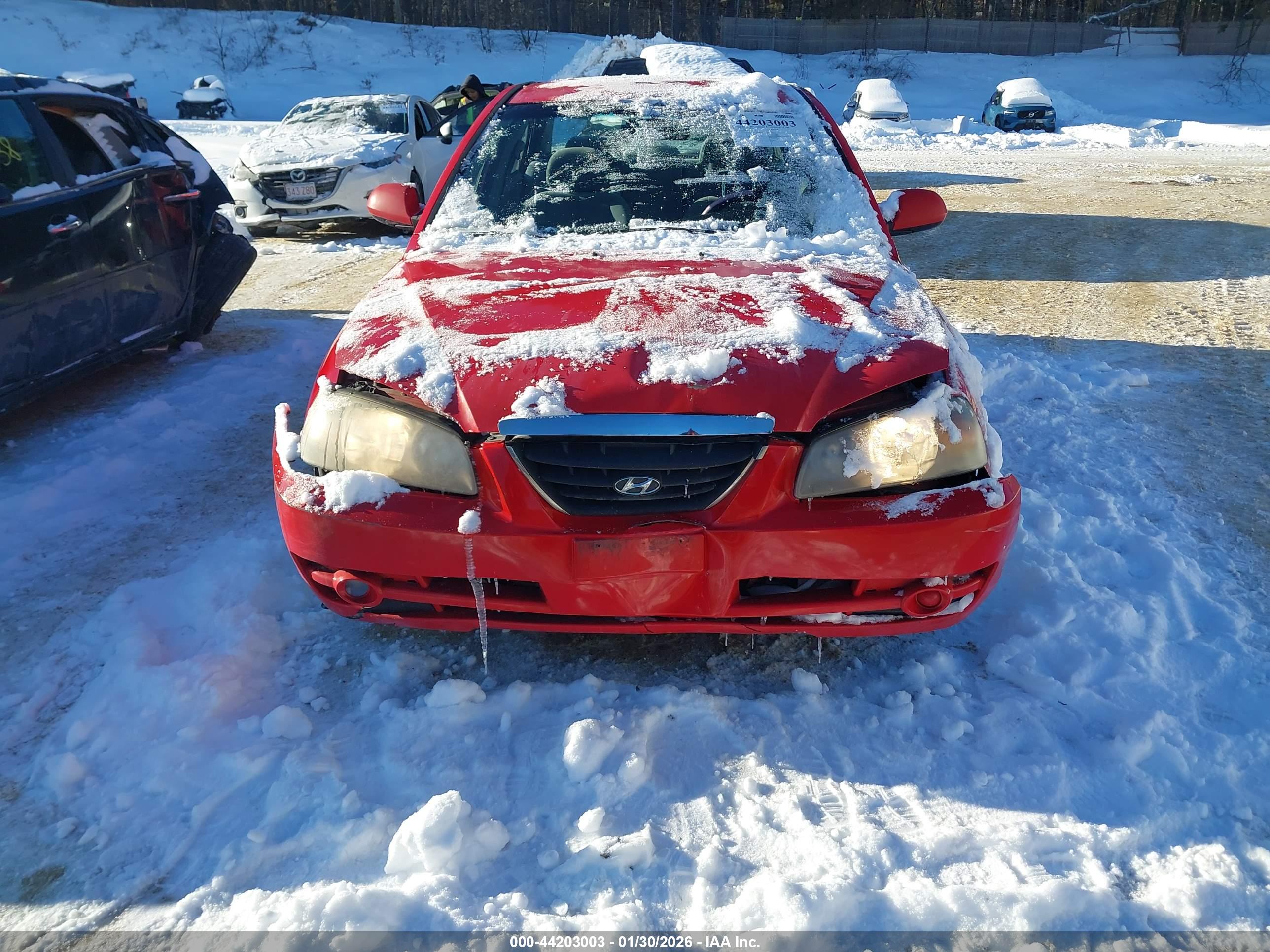 HYUNDAI ELANTRA image 6