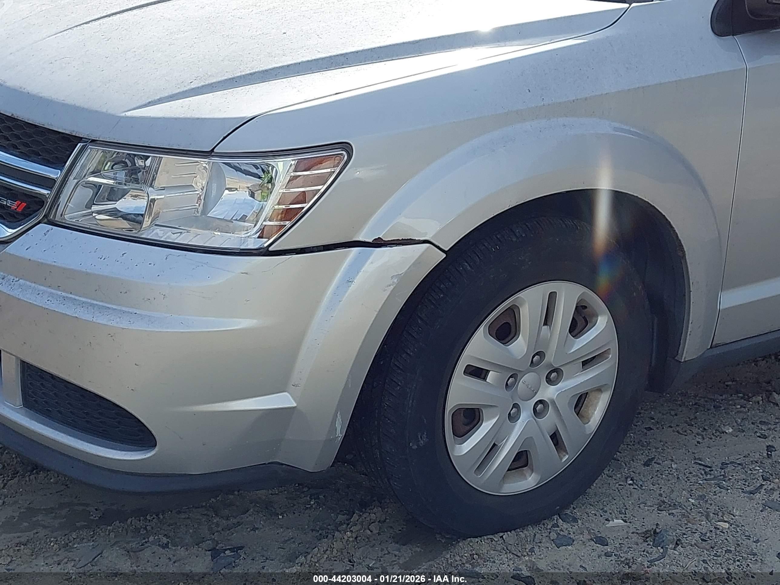 DODGE JOURNEY image 6