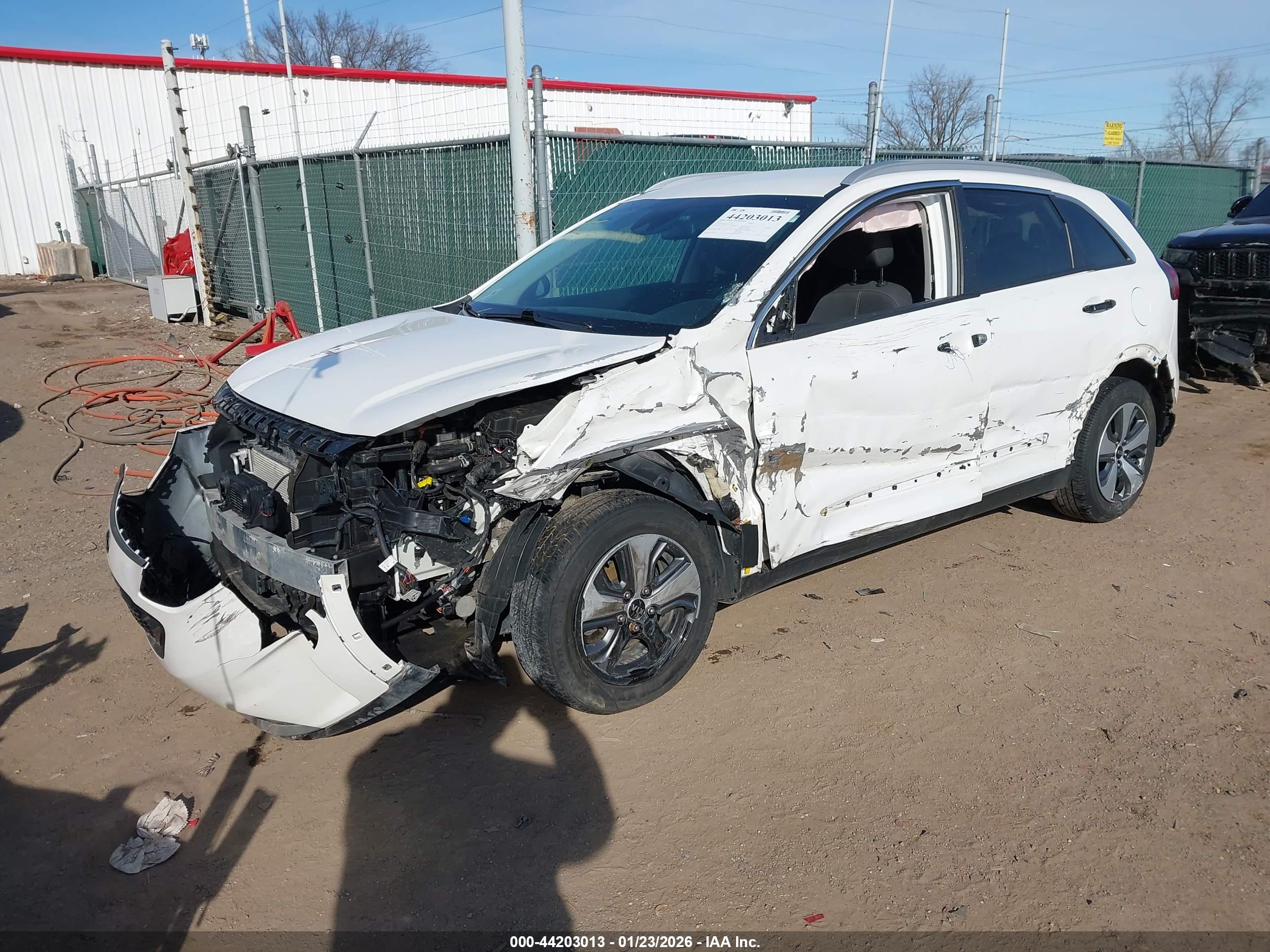 KIA NIRO image 2