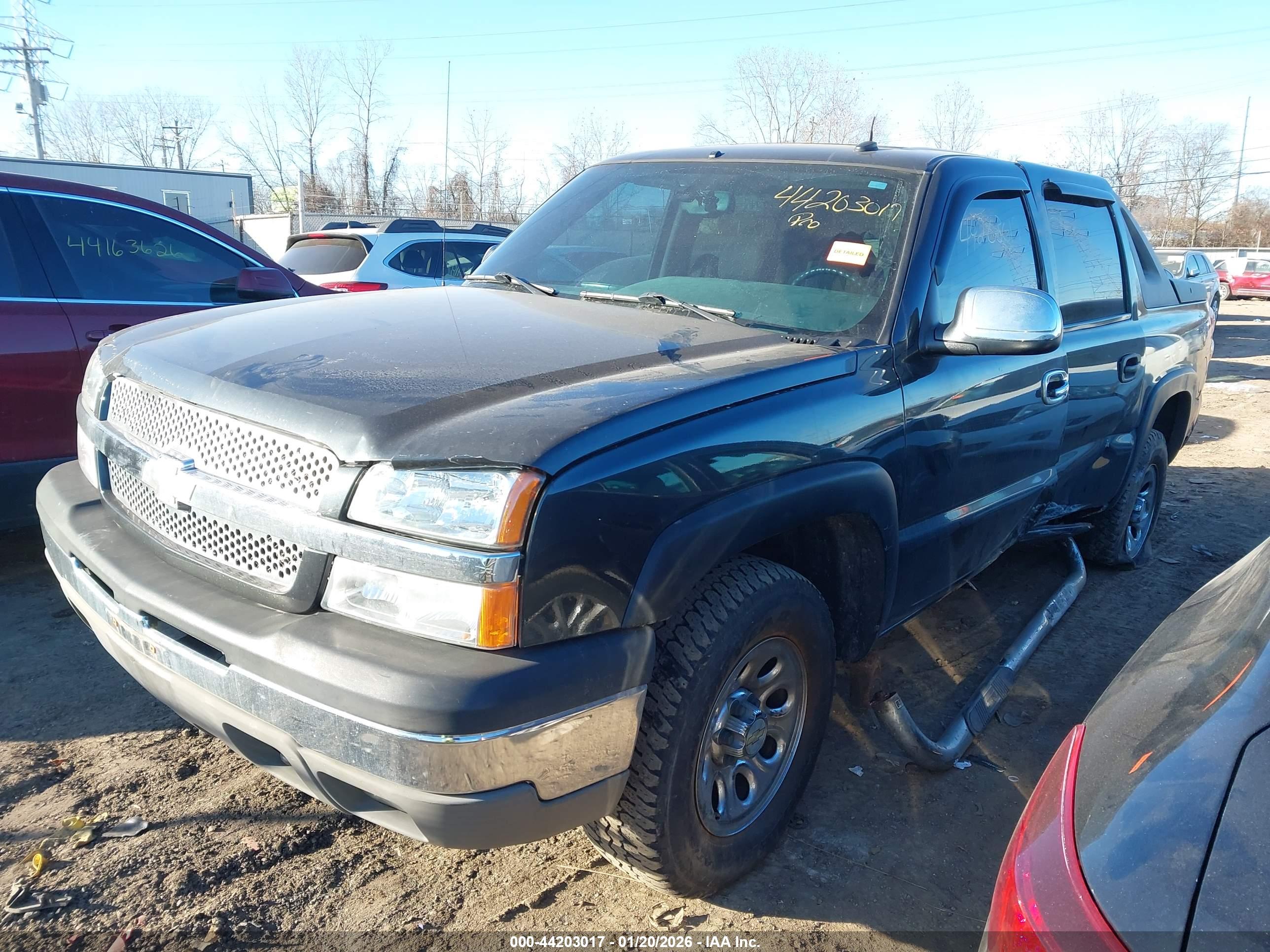 CHEVROLET AVALANCHE image 2