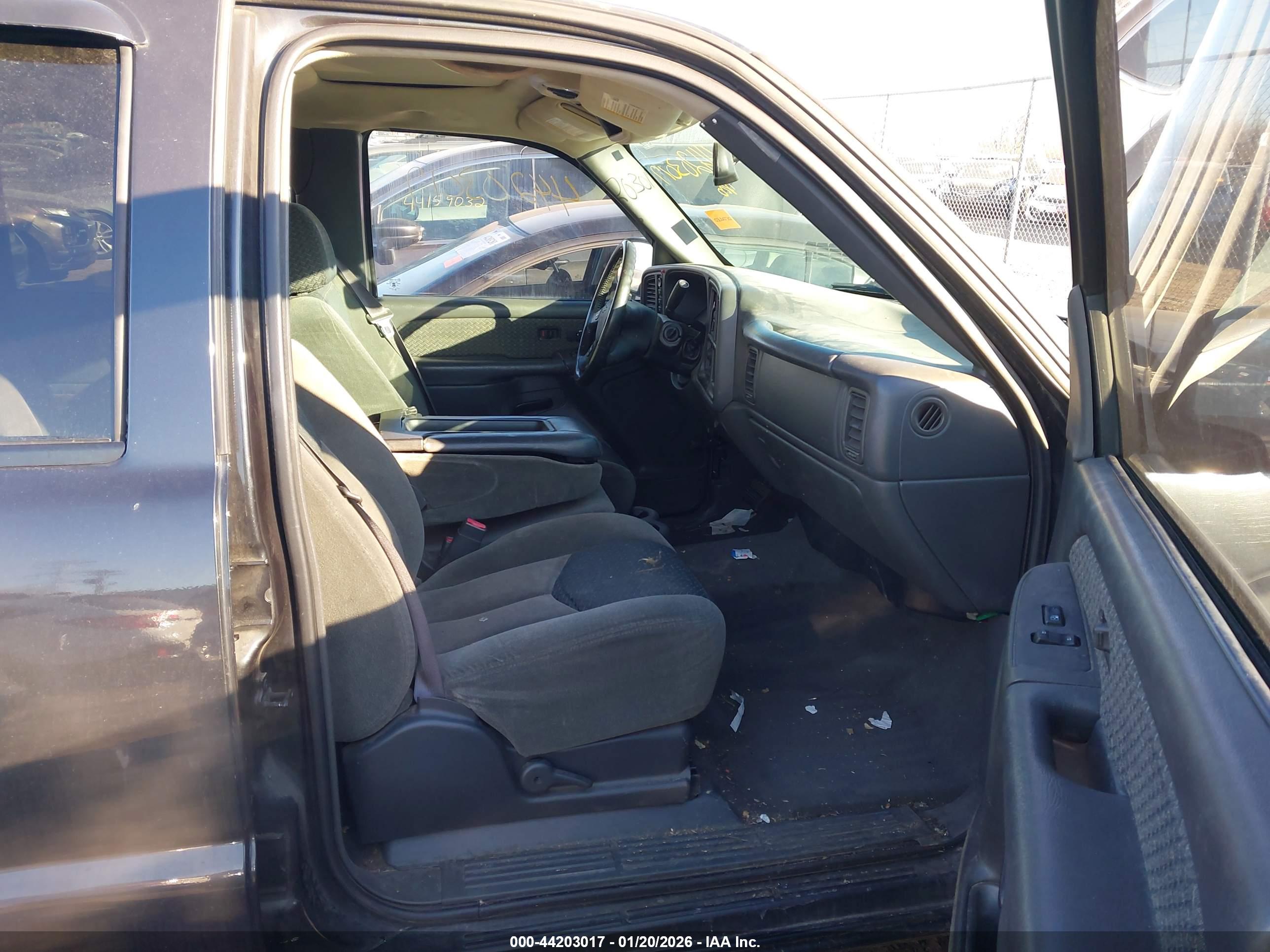 CHEVROLET AVALANCHE image 5