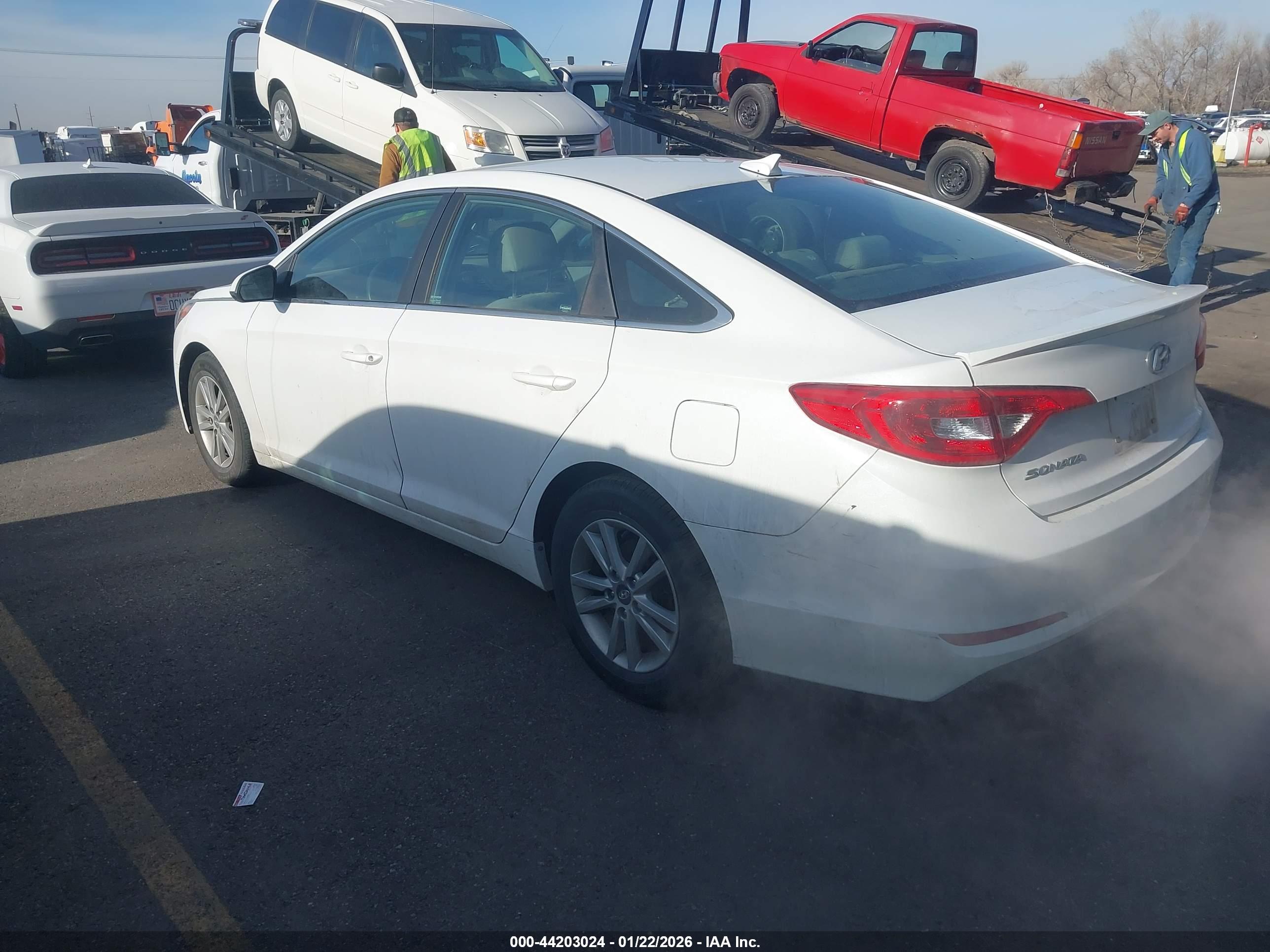 HYUNDAI SONATA image 3