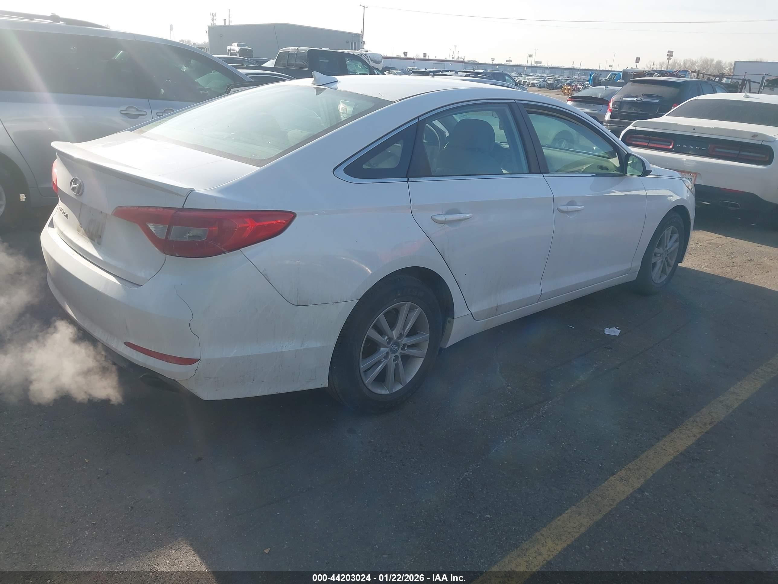HYUNDAI SONATA image 4