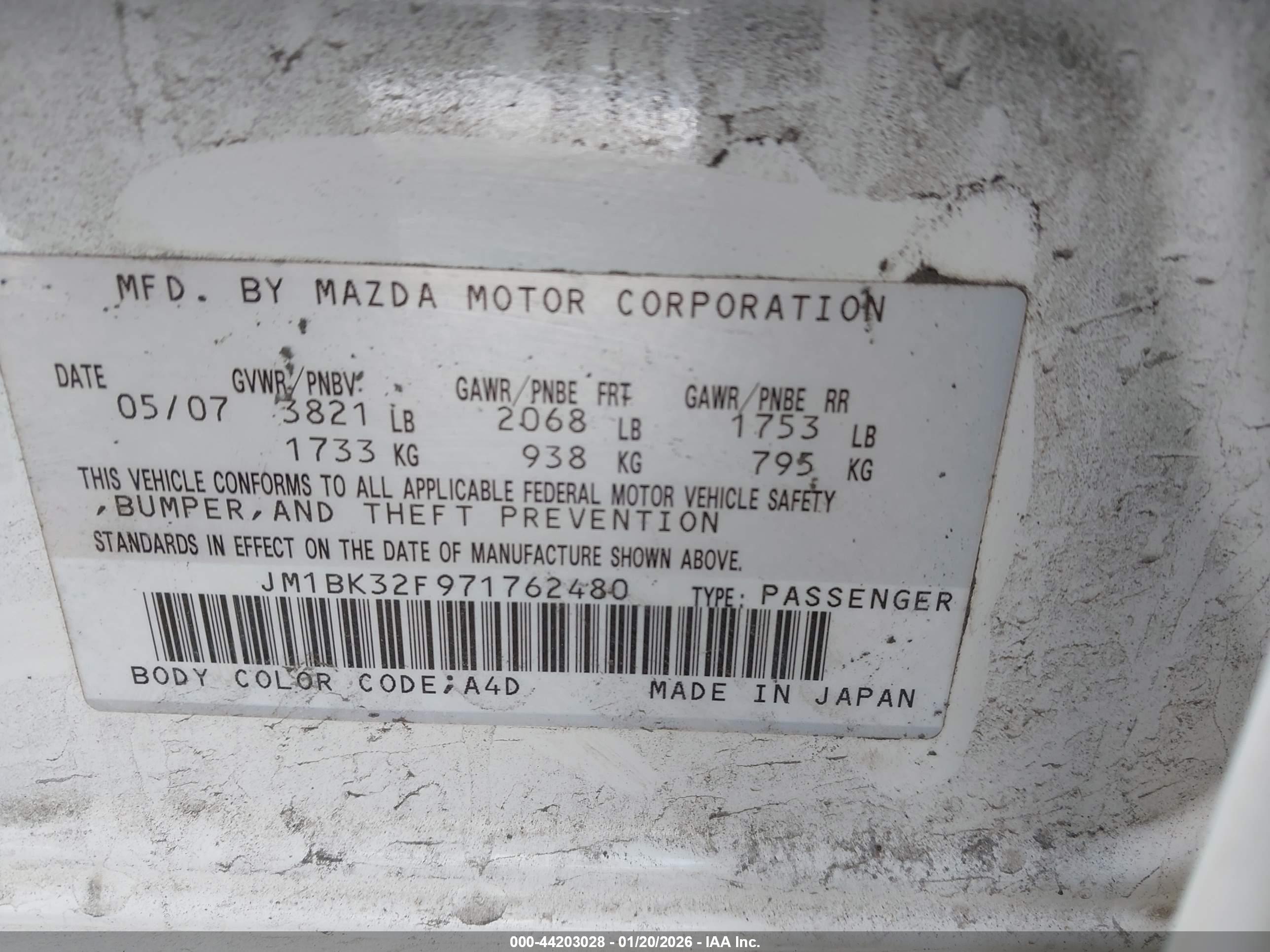 MAZDA MAZDA3 image 9