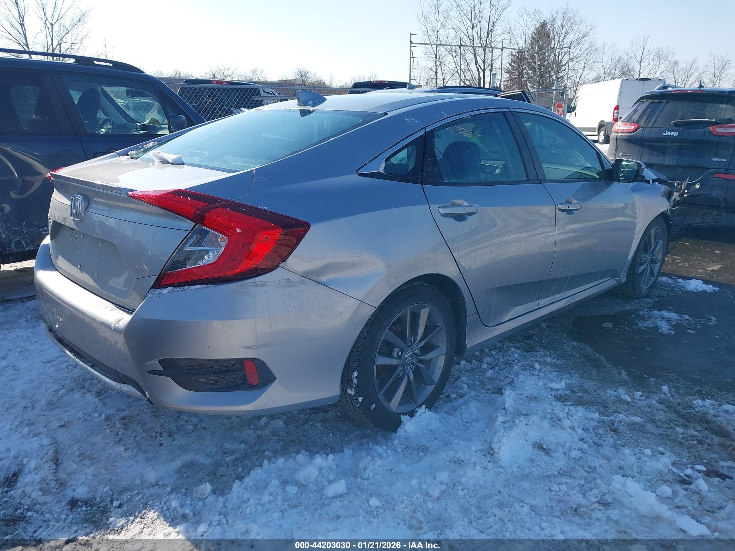 HONDA CIVIC image 4