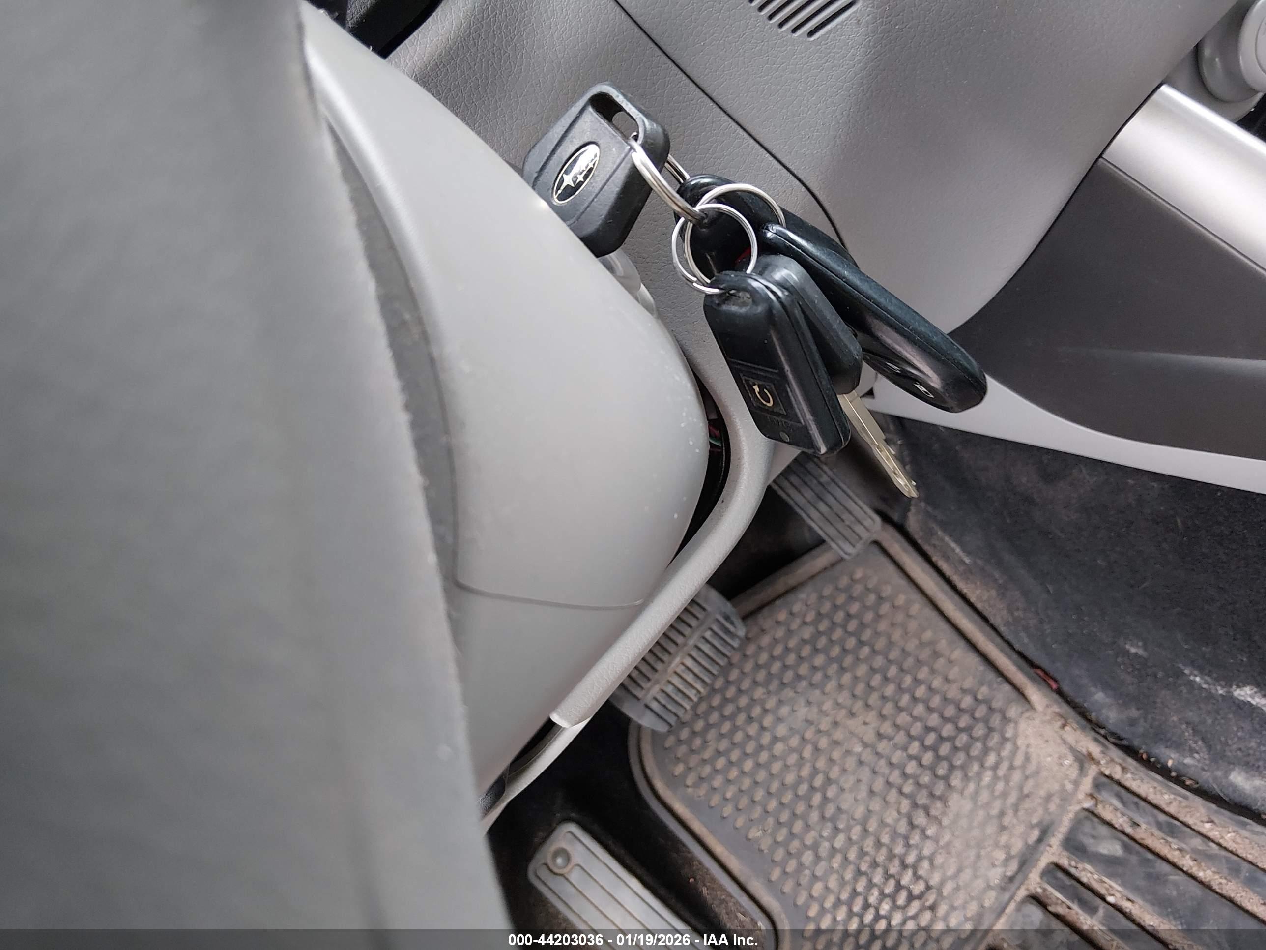 SUBARU FORESTER image 11