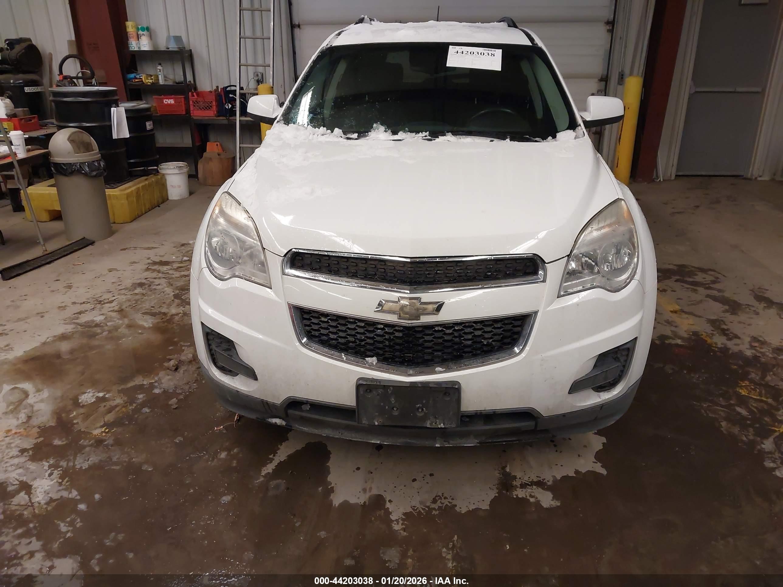 CHEVROLET EQUINOX image 6