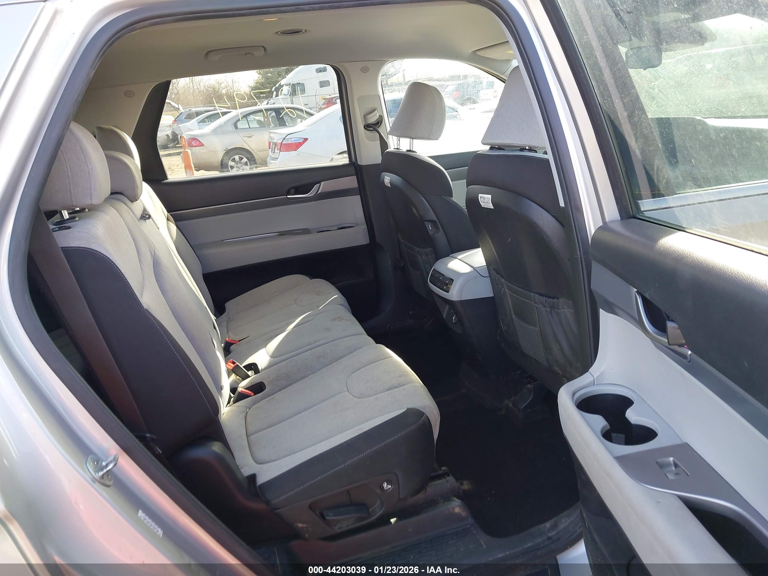 HYUNDAI PALISADE image 8
