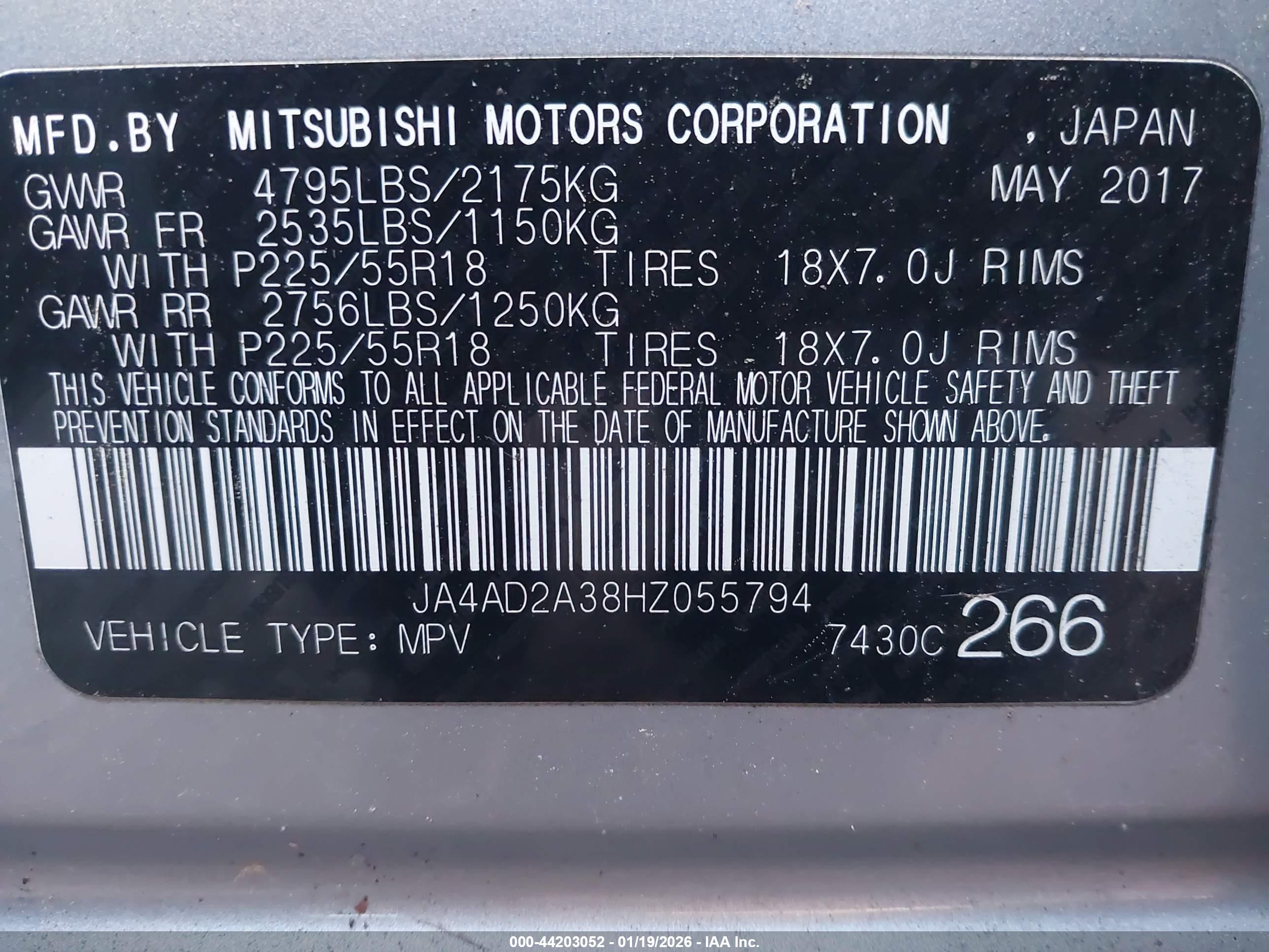 MITSUBISHI OUTLANDER image 9