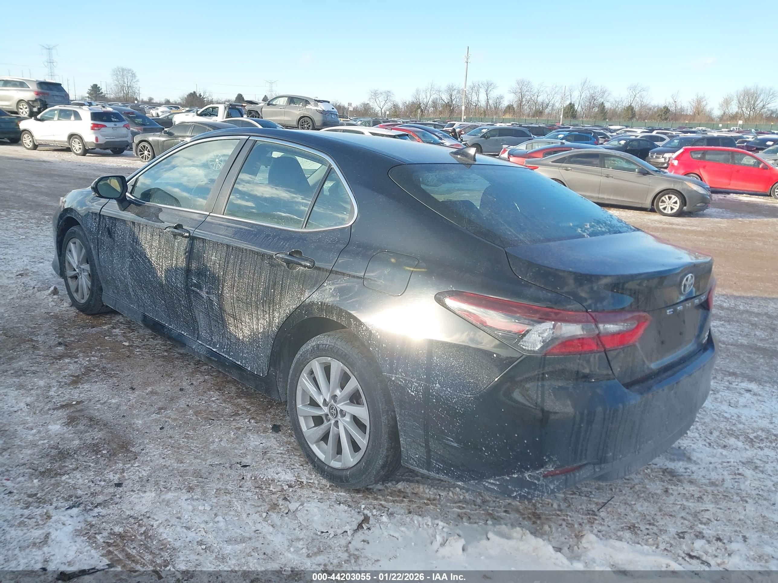 TOYOTA CAMRY image 3