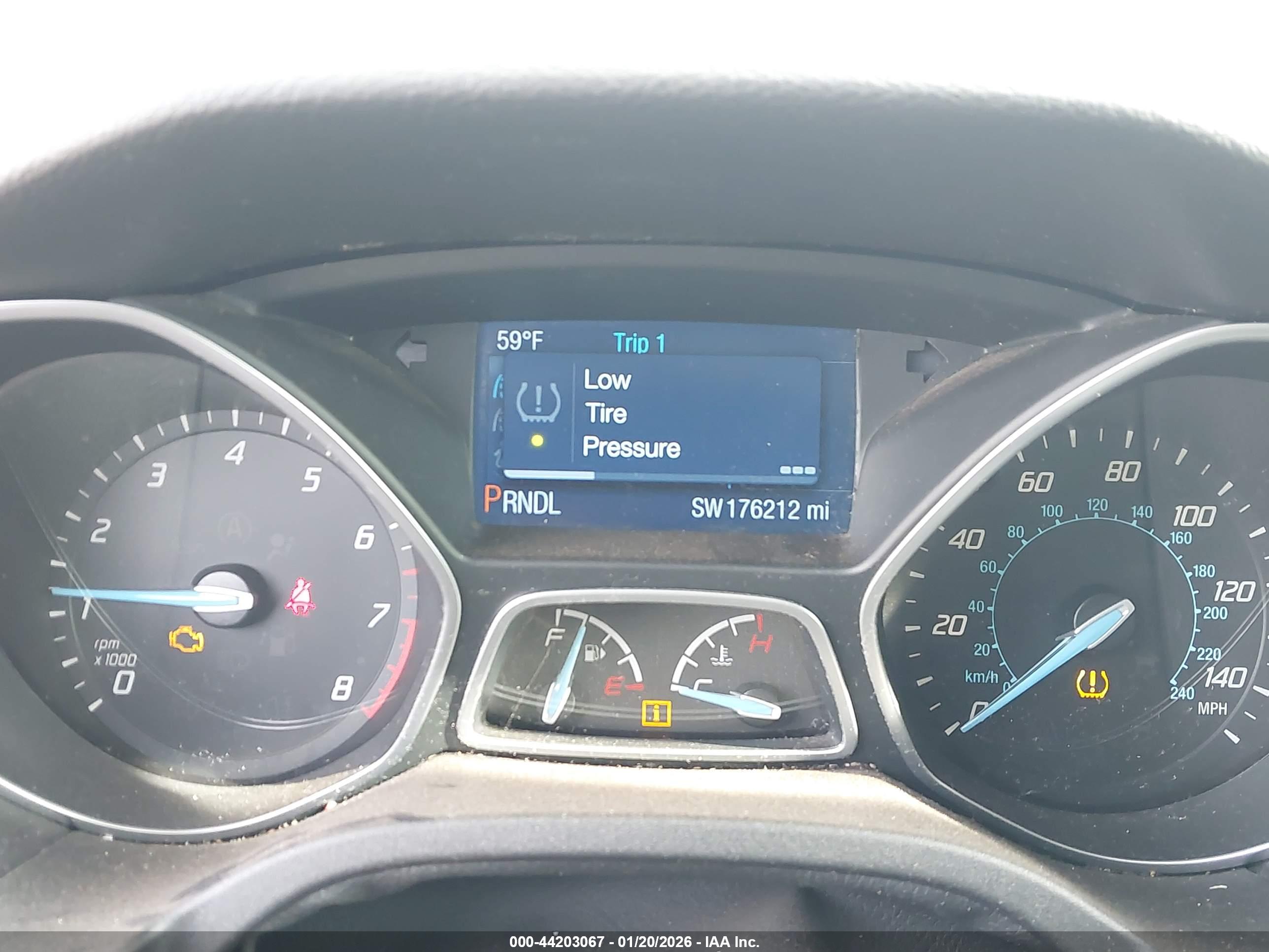 FORD FOCUS image 7