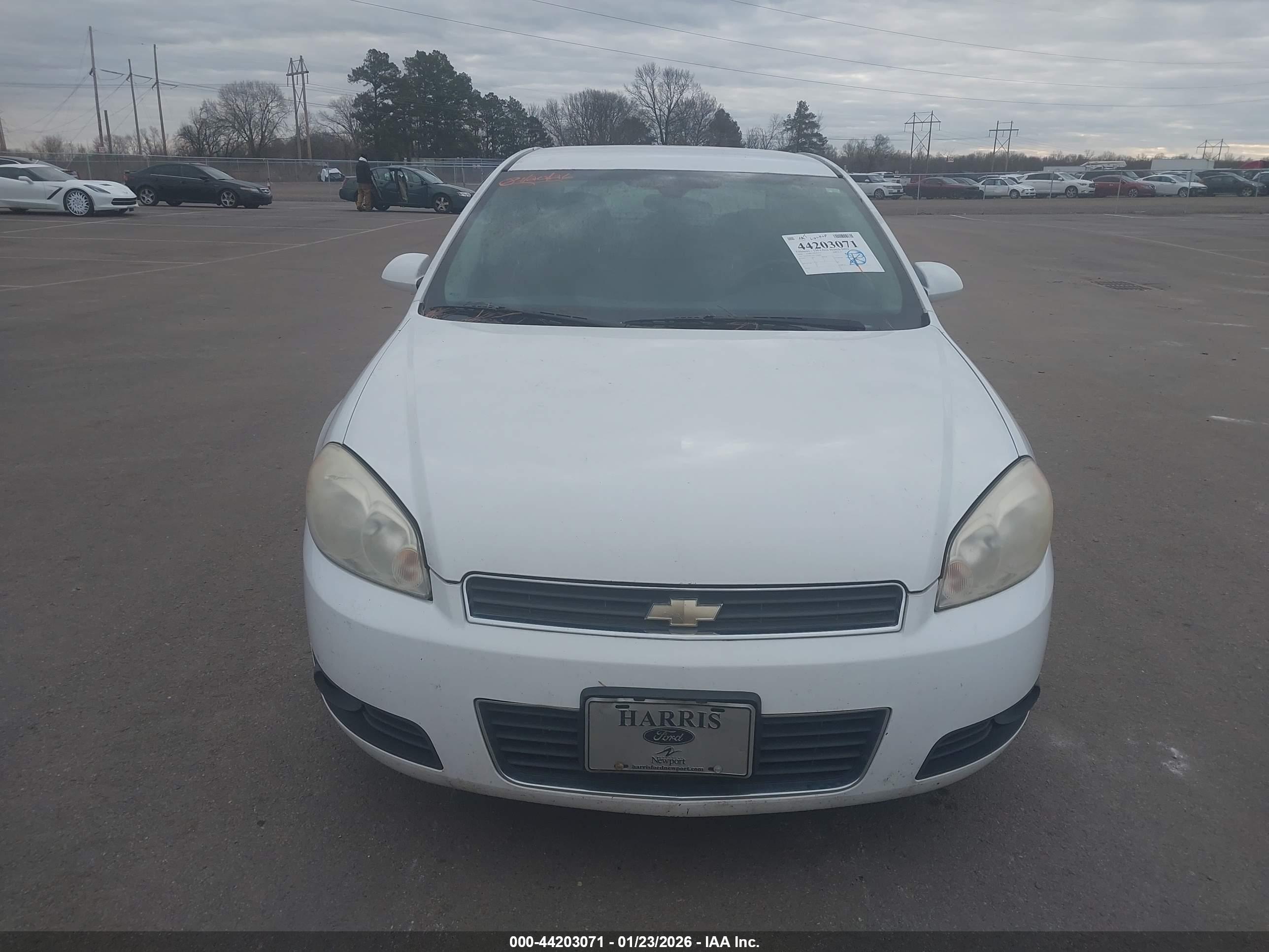 CHEVROLET IMPALA image 6