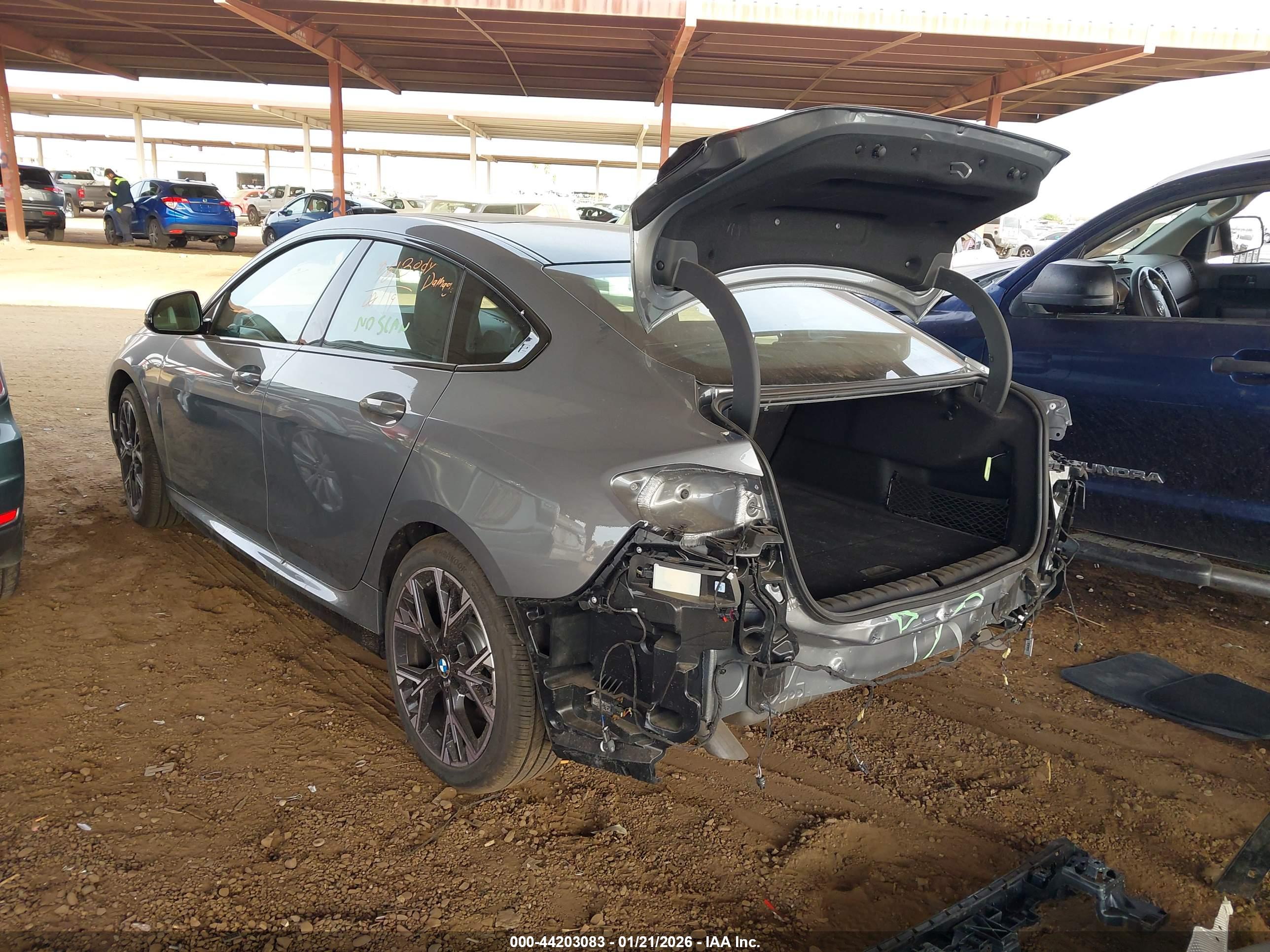 BMW 228 image 3