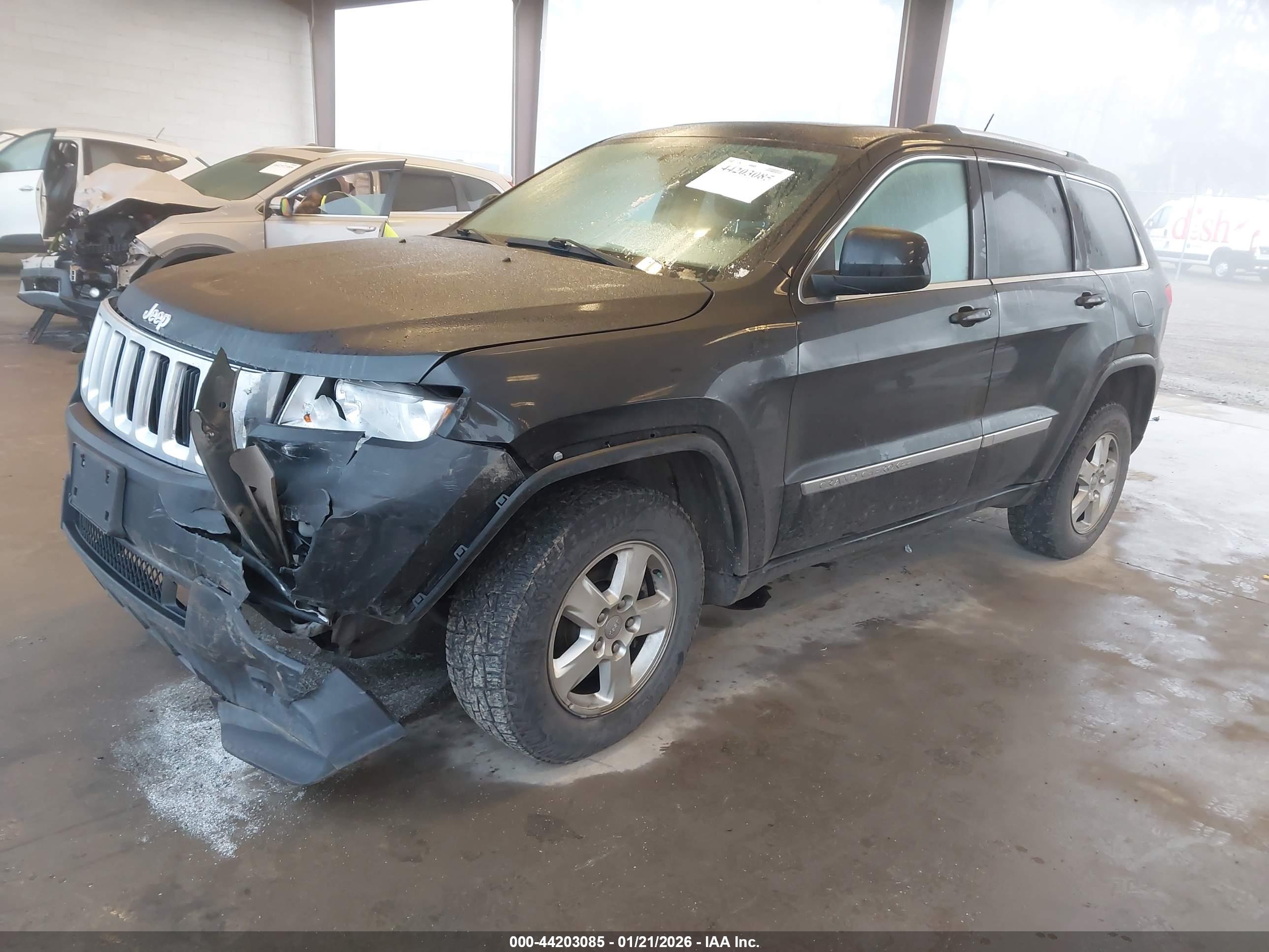 JEEP GRAND image 2