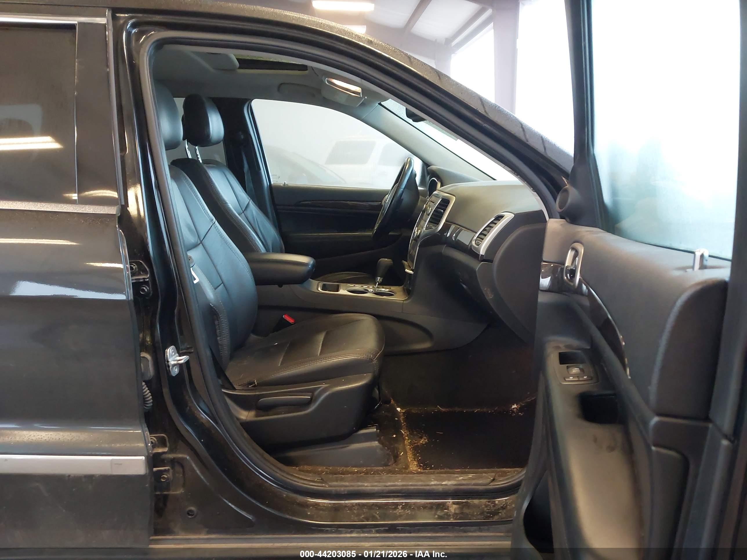 JEEP GRAND image 5