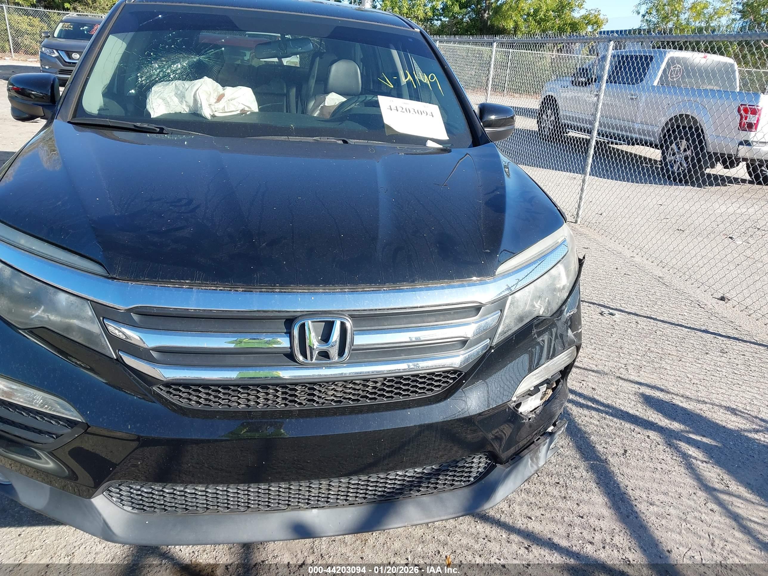 HONDA PILOT image 6