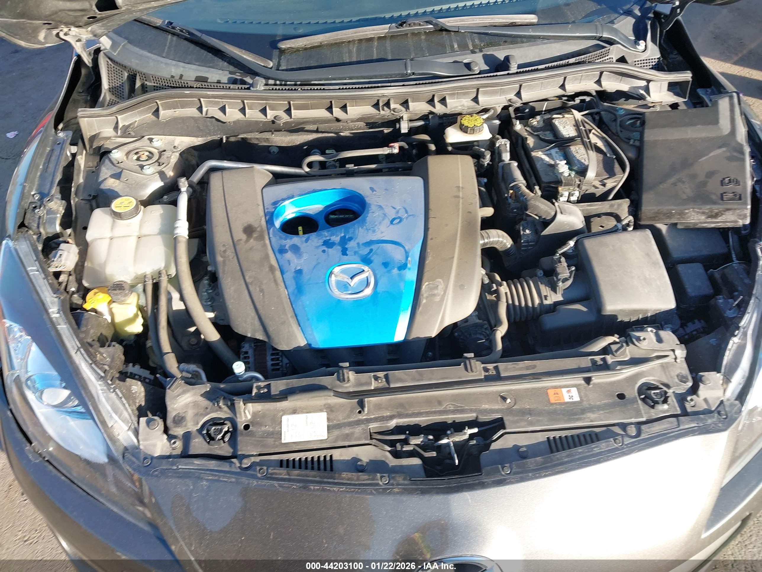 MAZDA MAZDA3 image 10