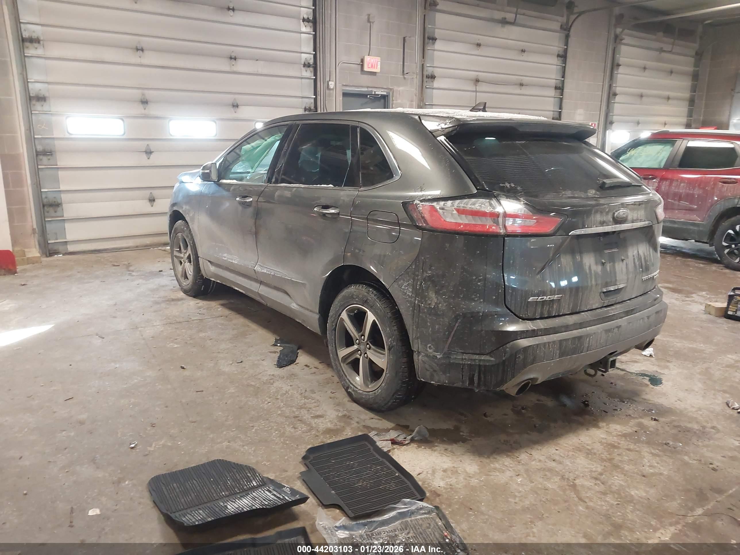 FORD EDGE image 3