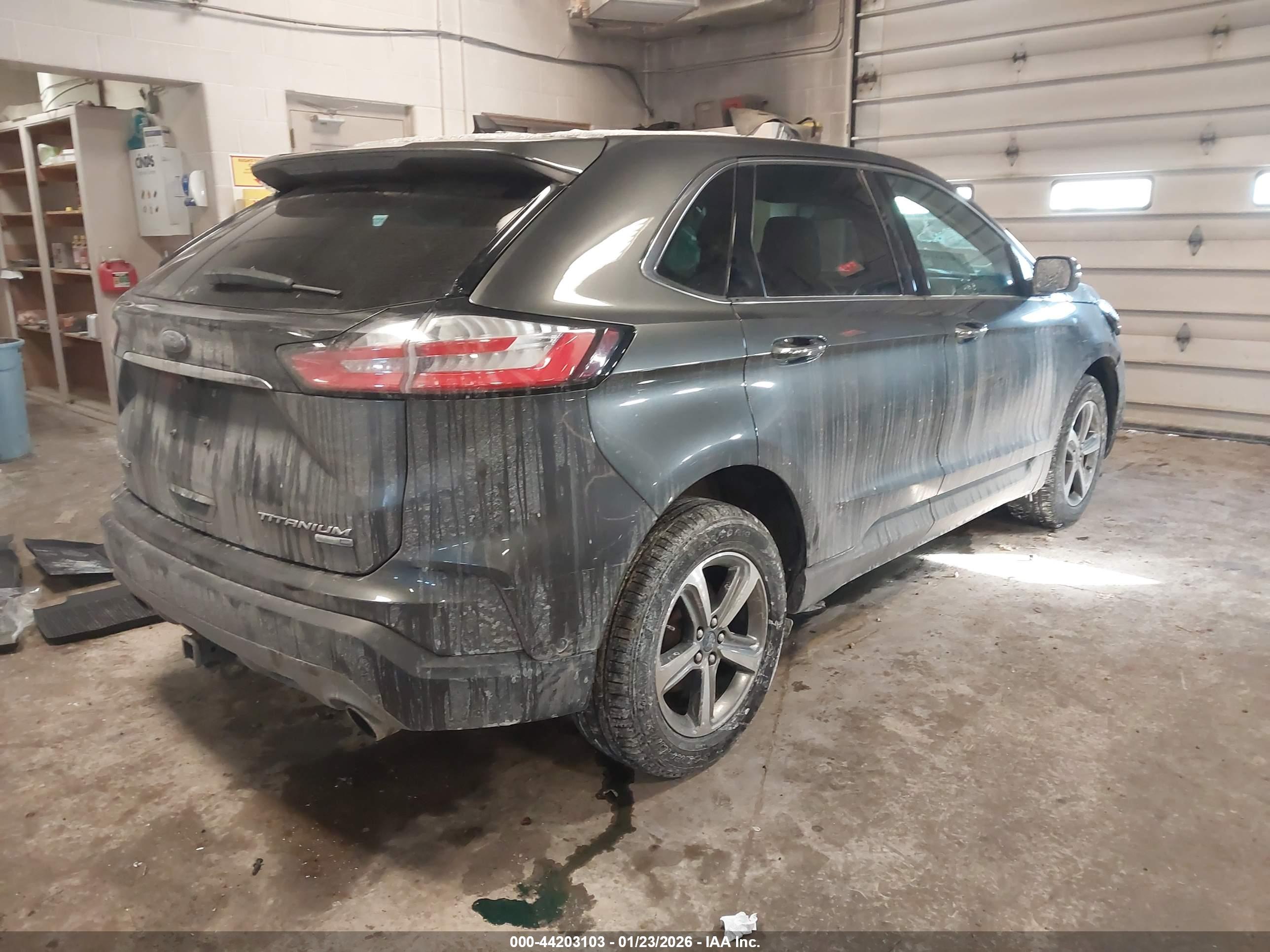 FORD EDGE image 4
