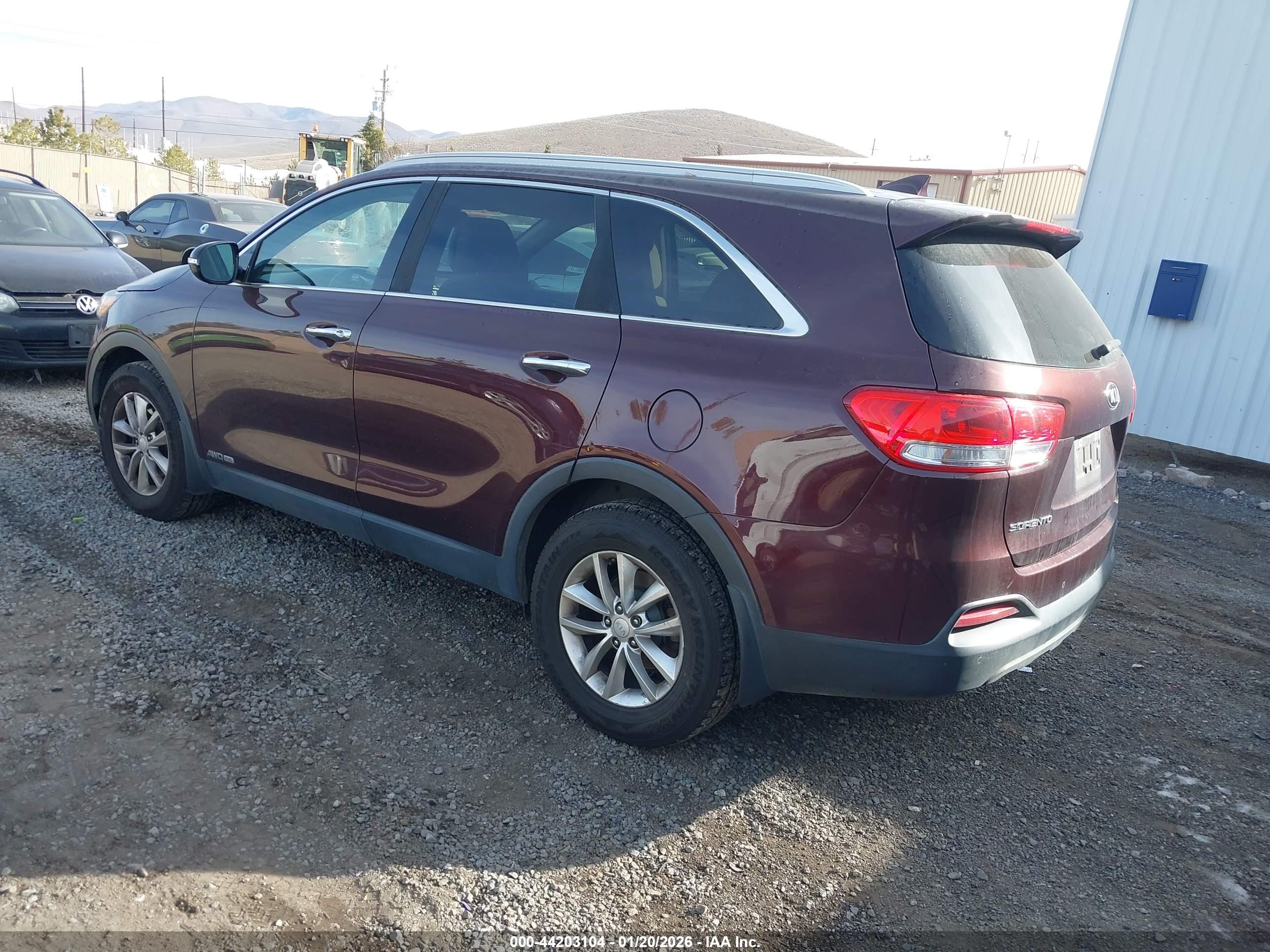 KIA SORENTO image 3