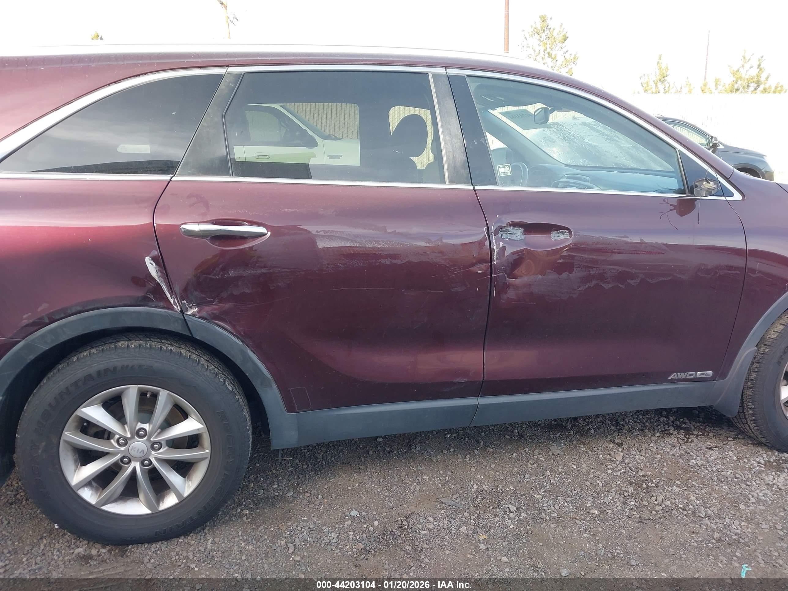 KIA SORENTO image 6