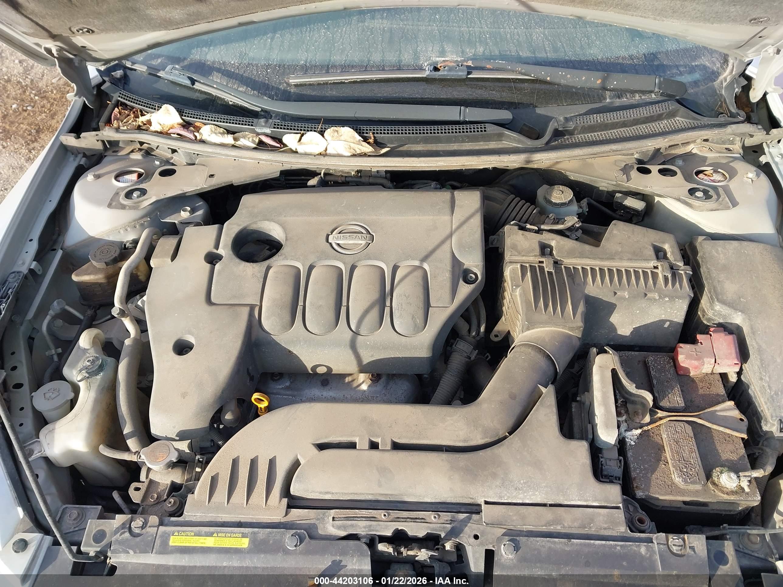 NISSAN ALTIMA image 10