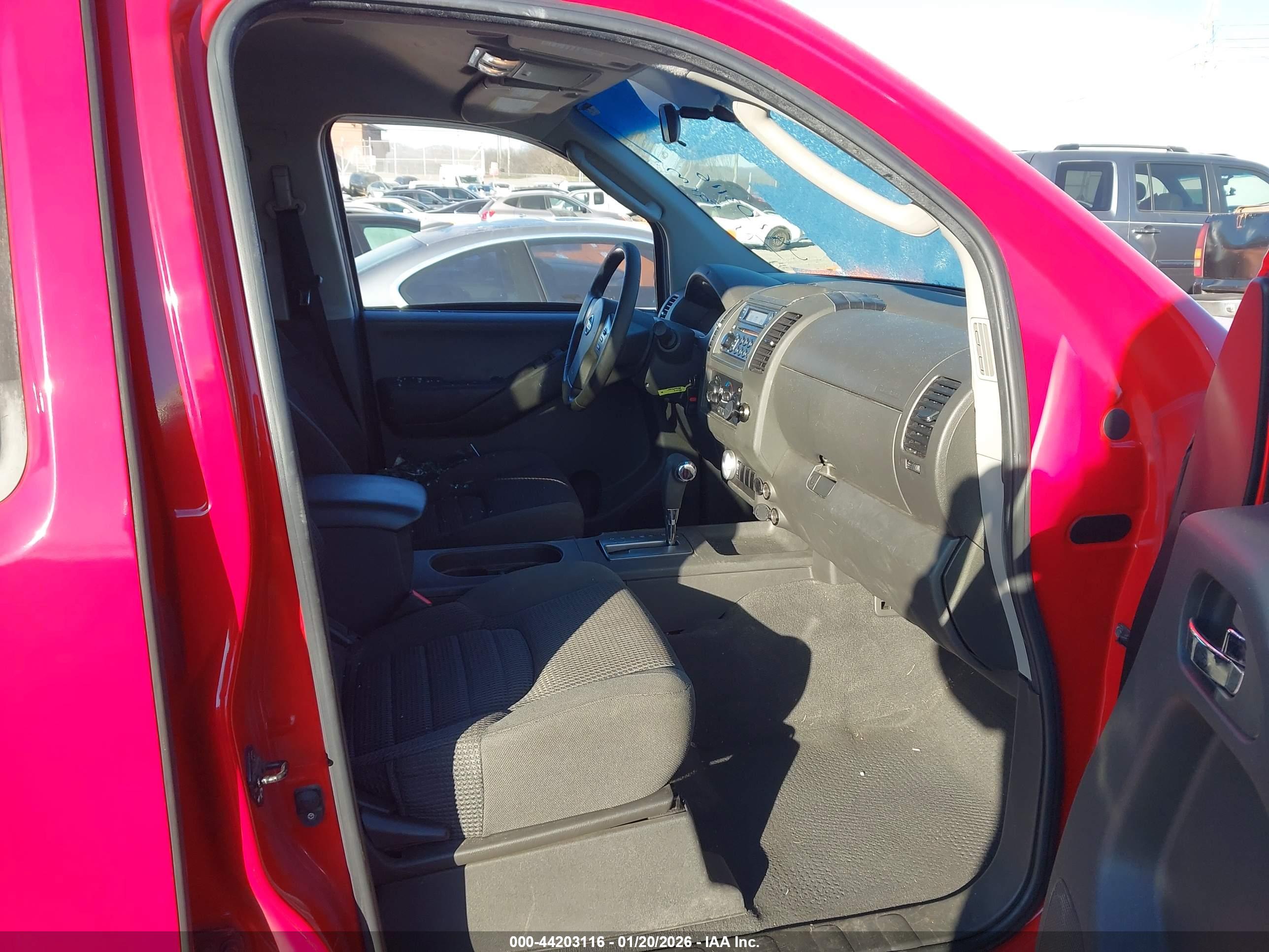 NISSAN FRONTIER image 5