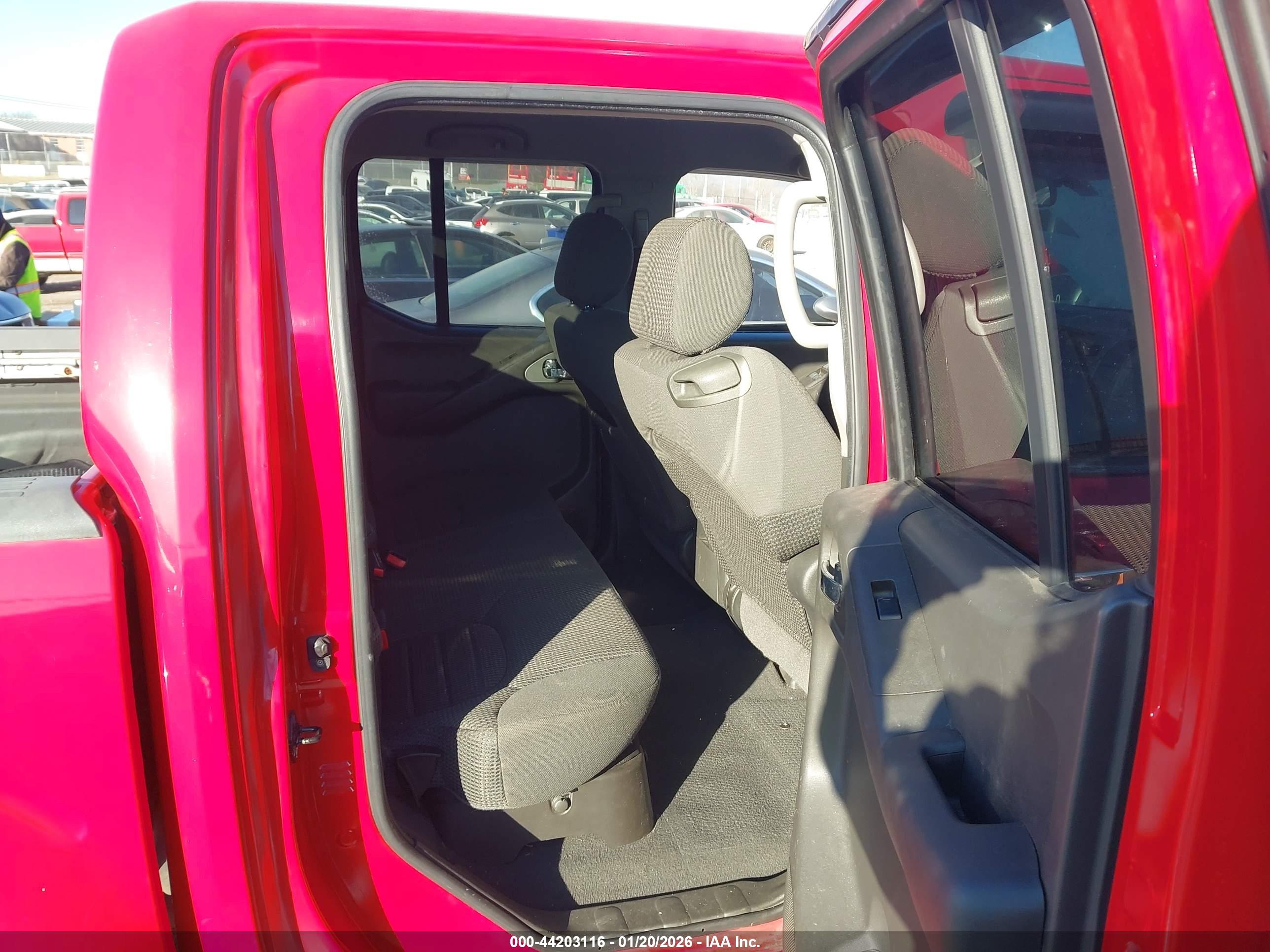 NISSAN FRONTIER image 8