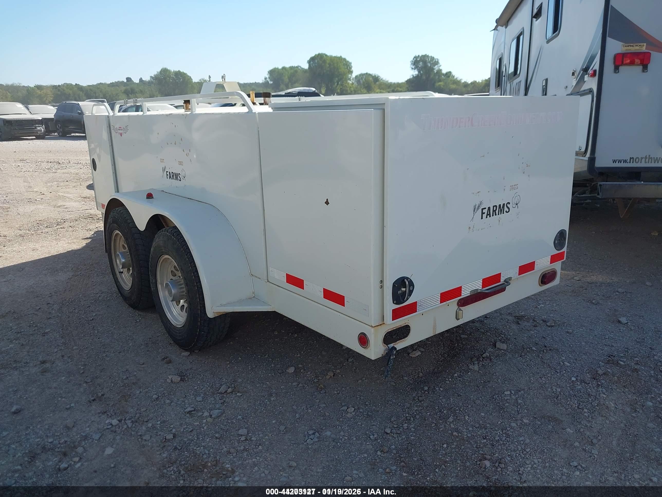 TRAILER OTHER image 3