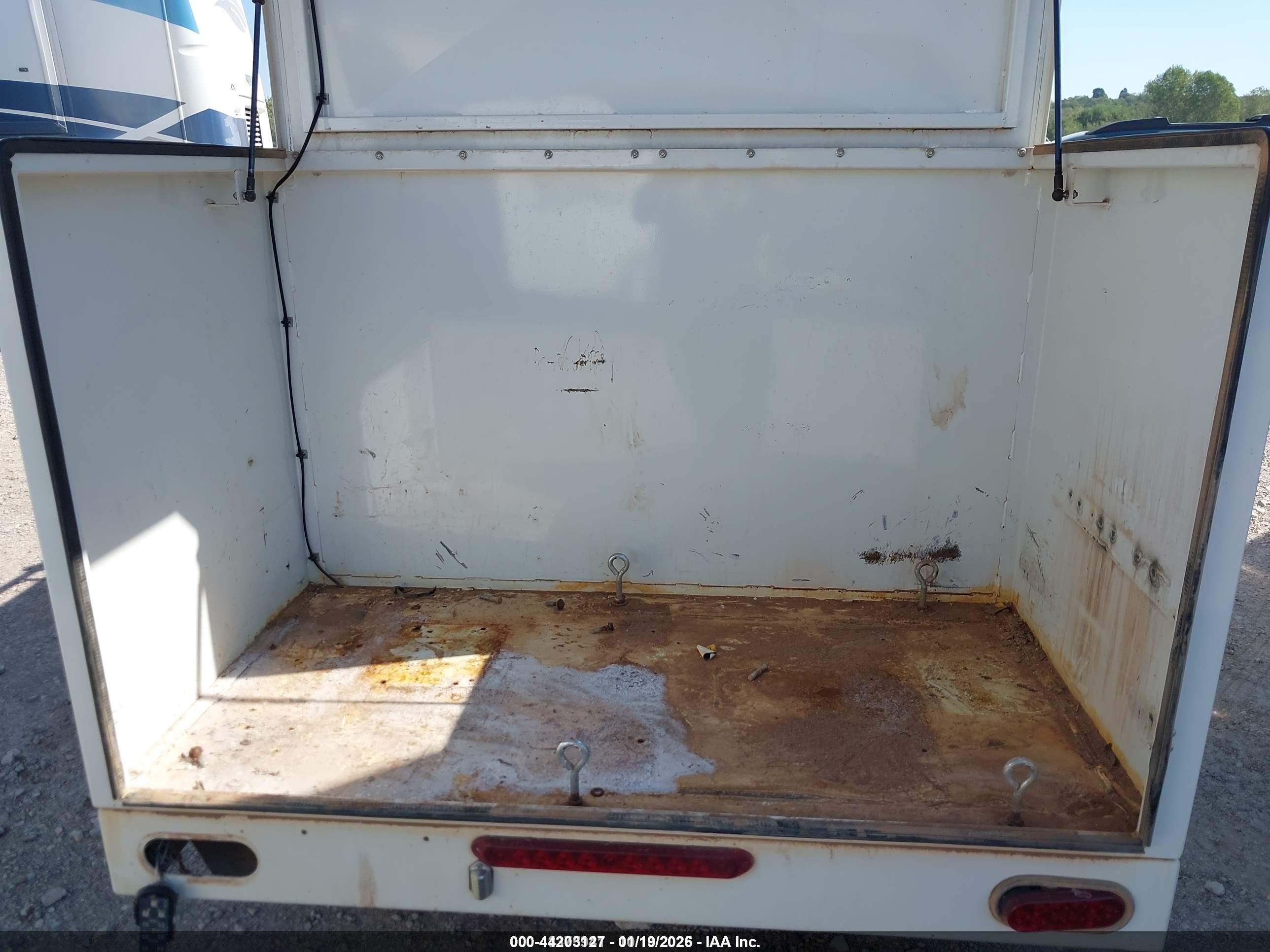 TRAILER OTHER image 8