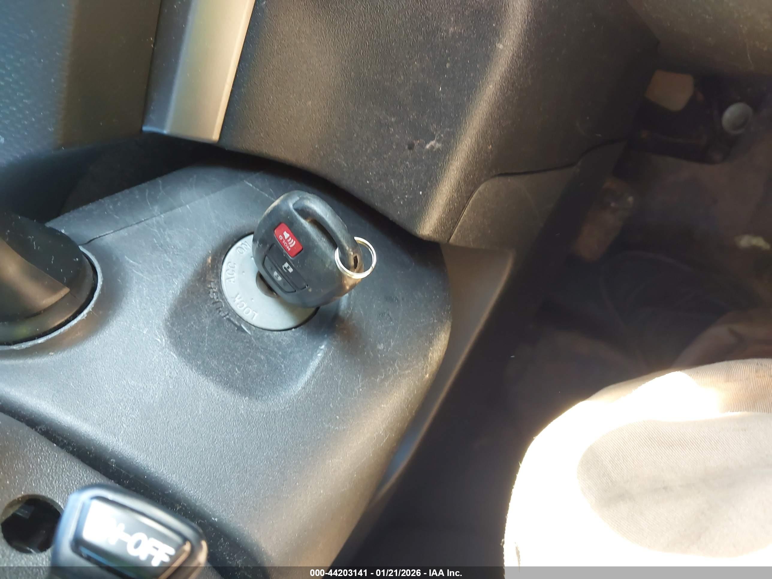 SCION XB image 11