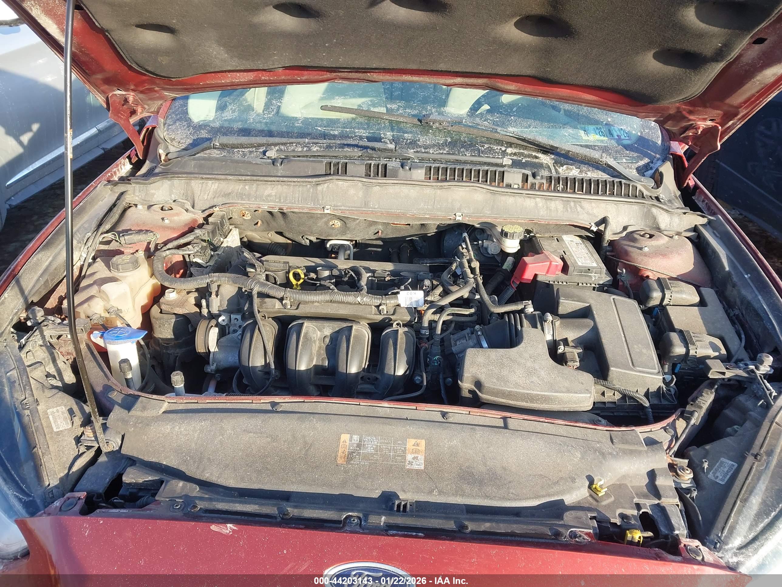 FORD FUSION image 10