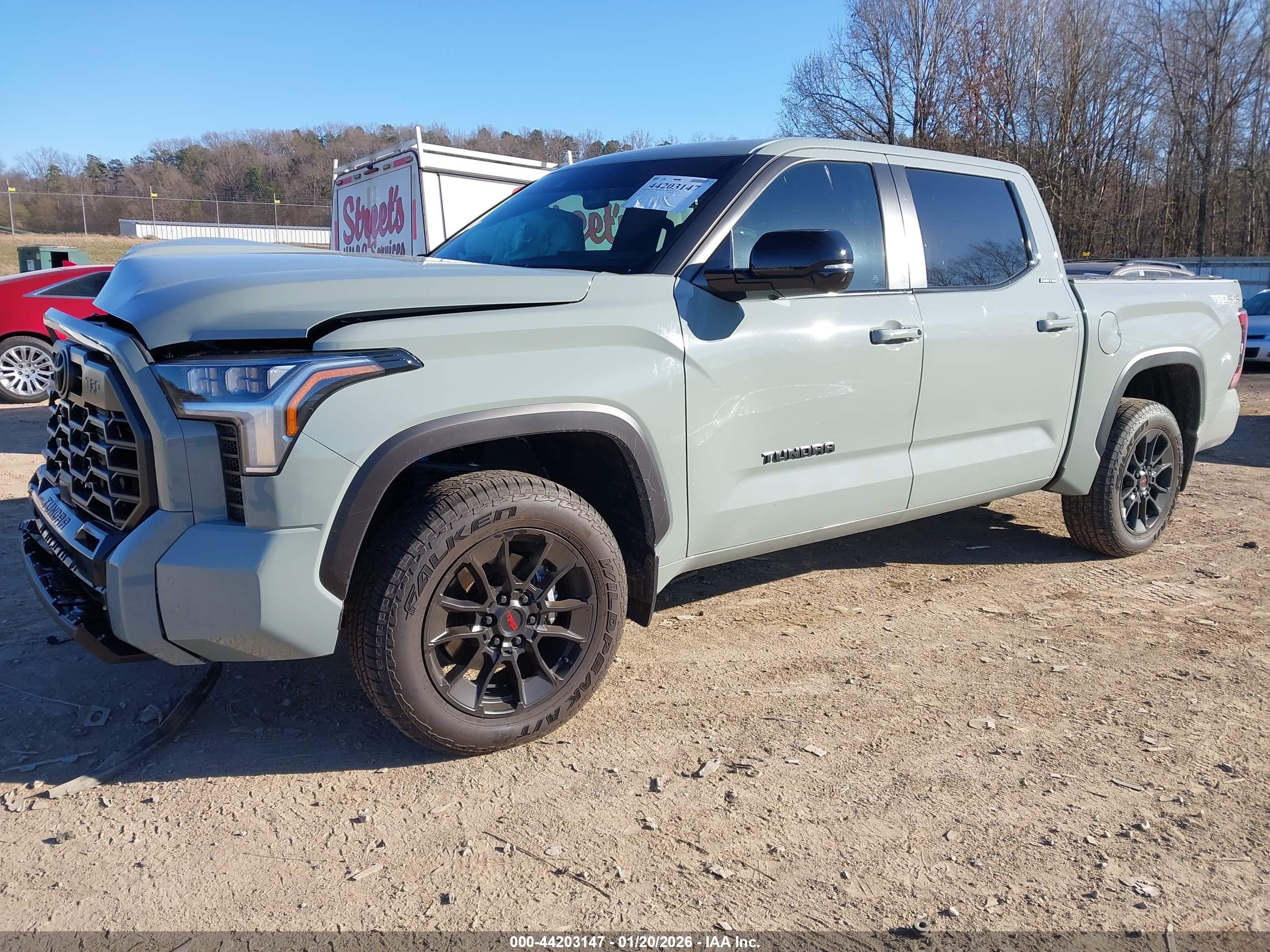 TOYOTA TUNDRA image 2