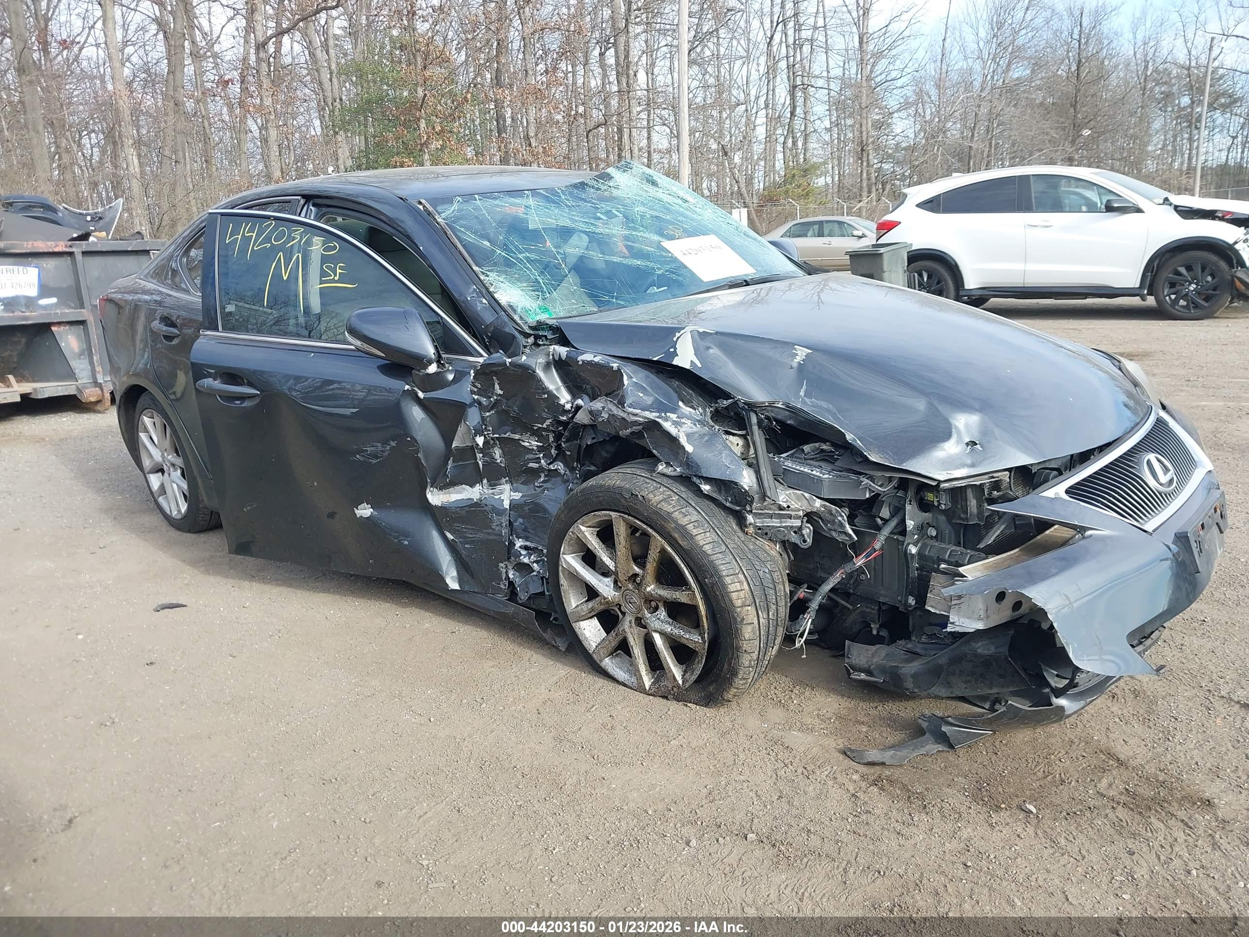 LEXUS IS image 6