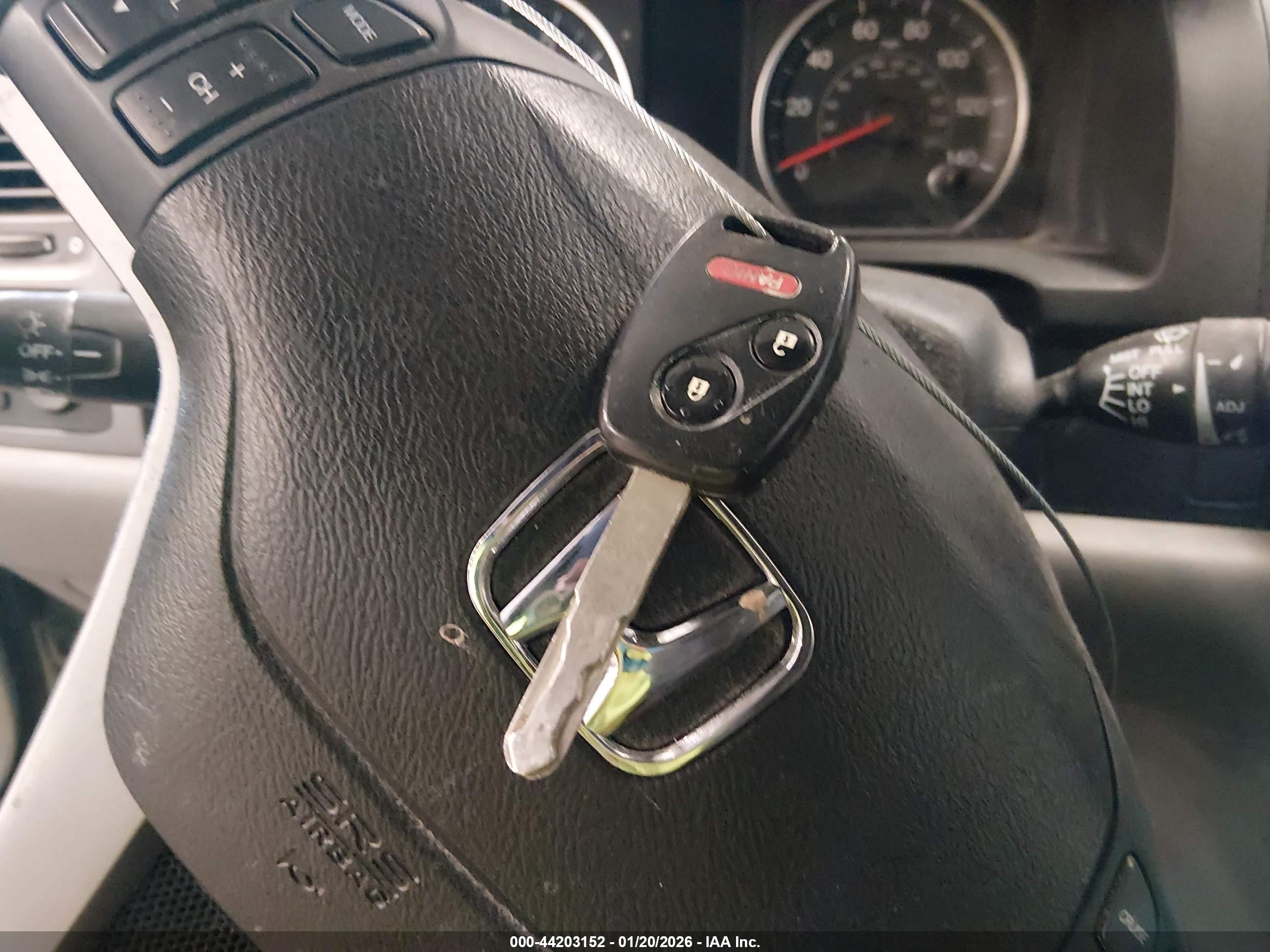 HONDA CR-V image 11