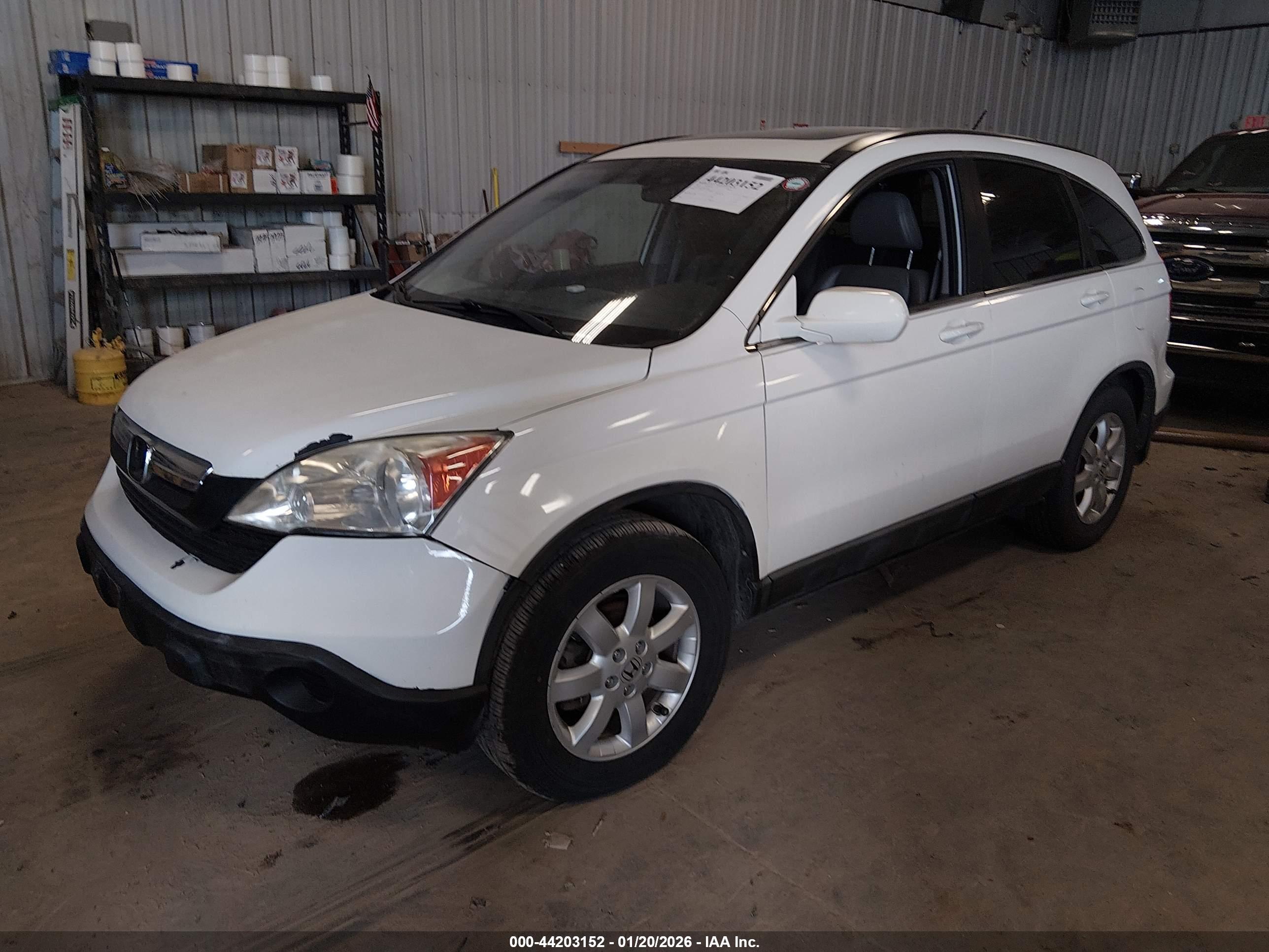 HONDA CR-V image 2