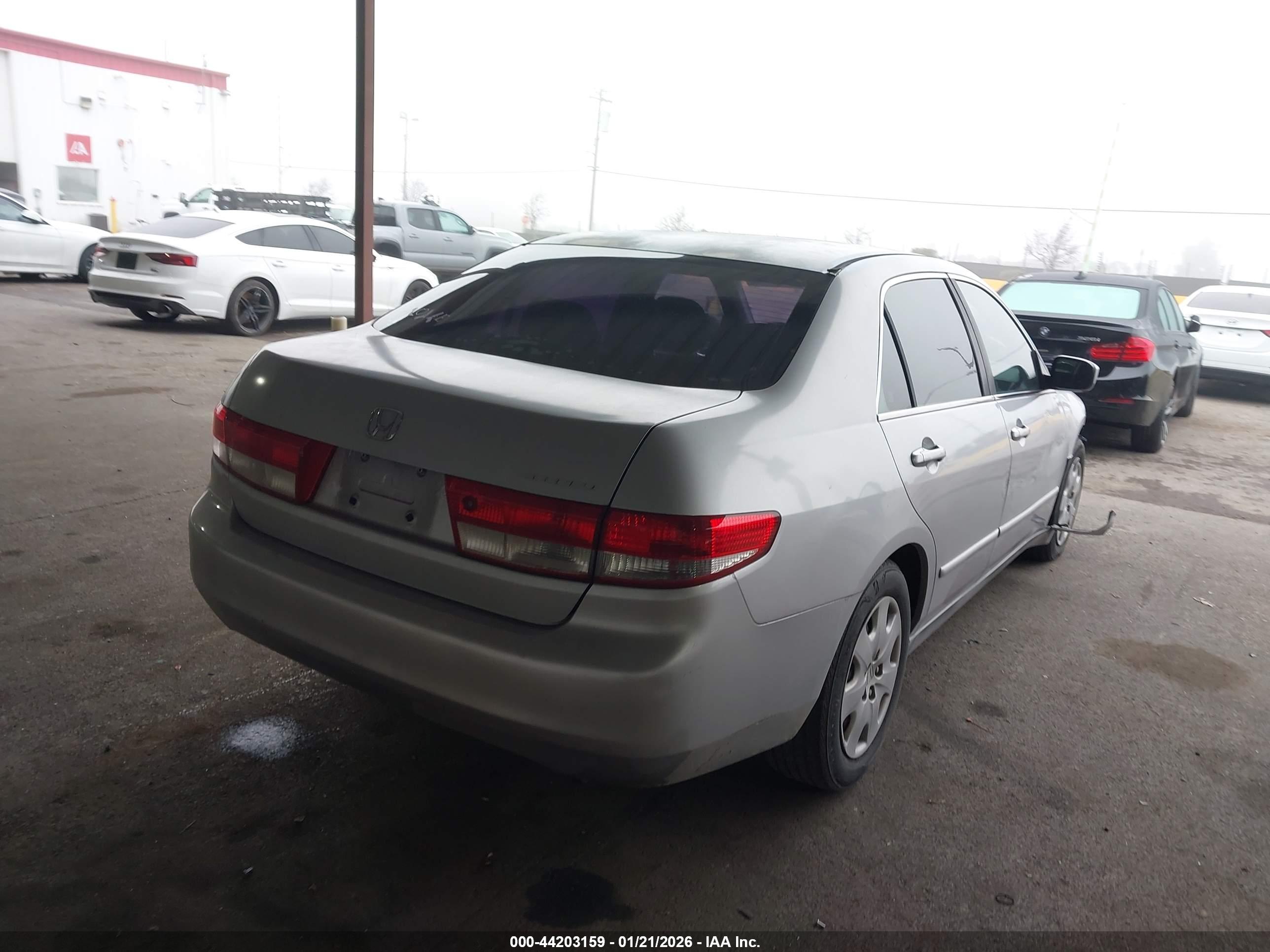 HONDA ACCORD image 4
