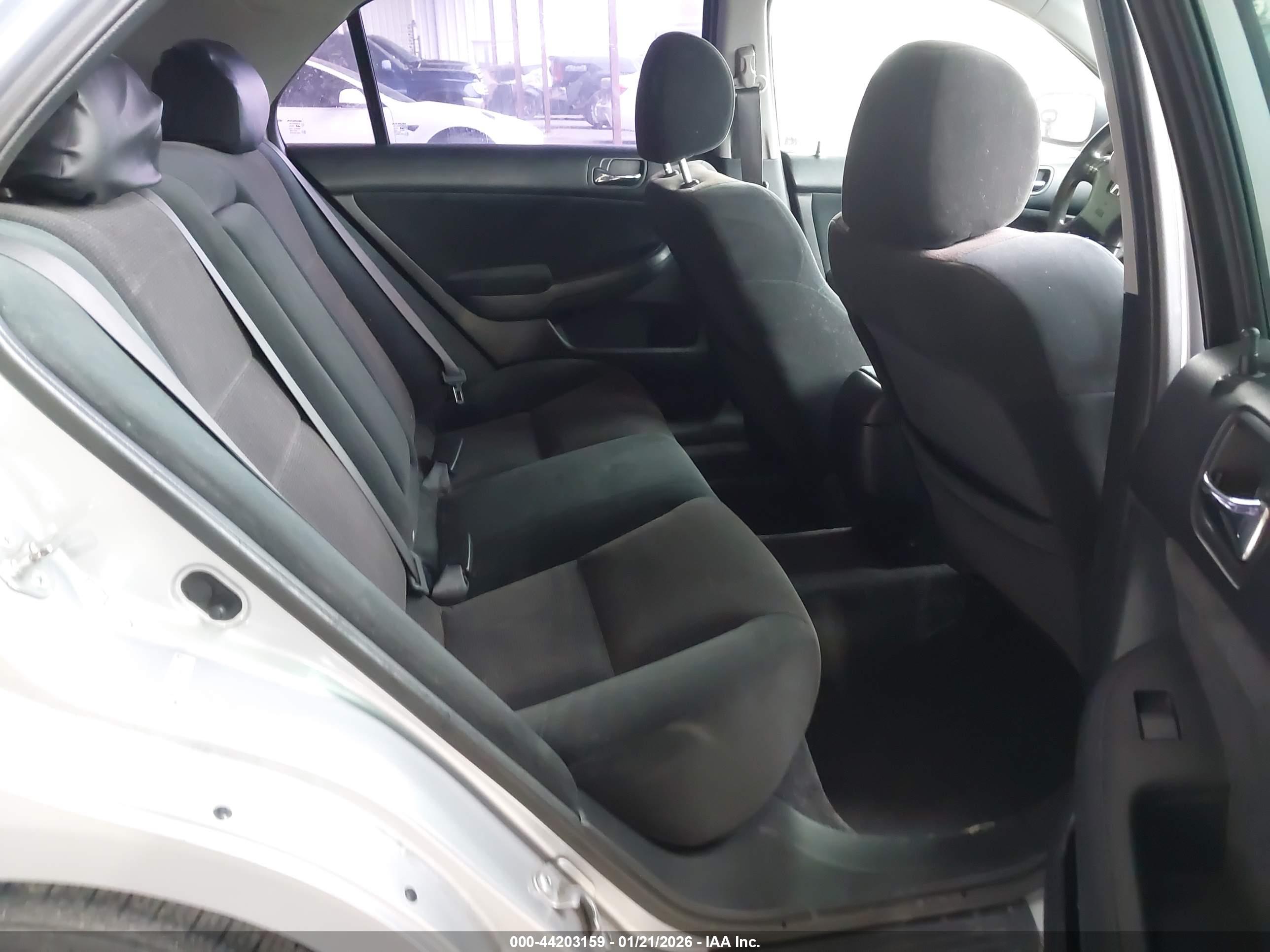 HONDA ACCORD image 8