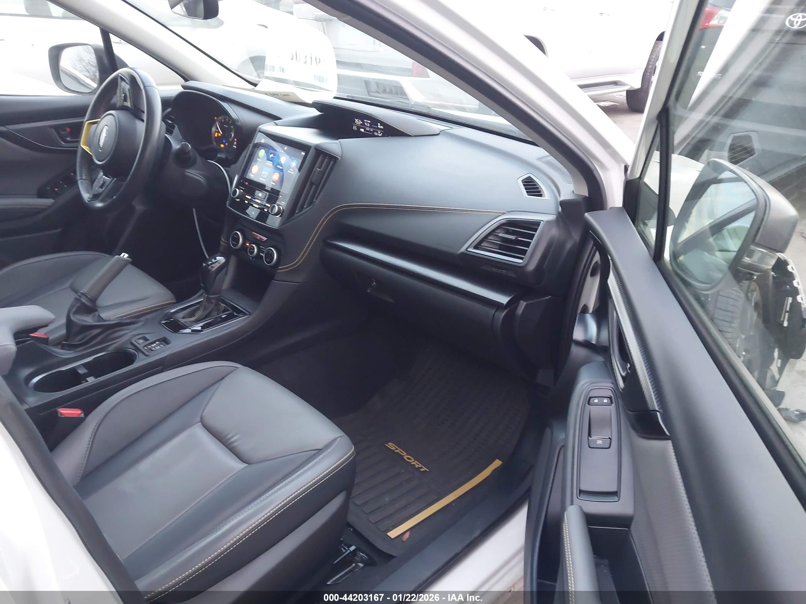 SUBARU CROSSTREK image 5