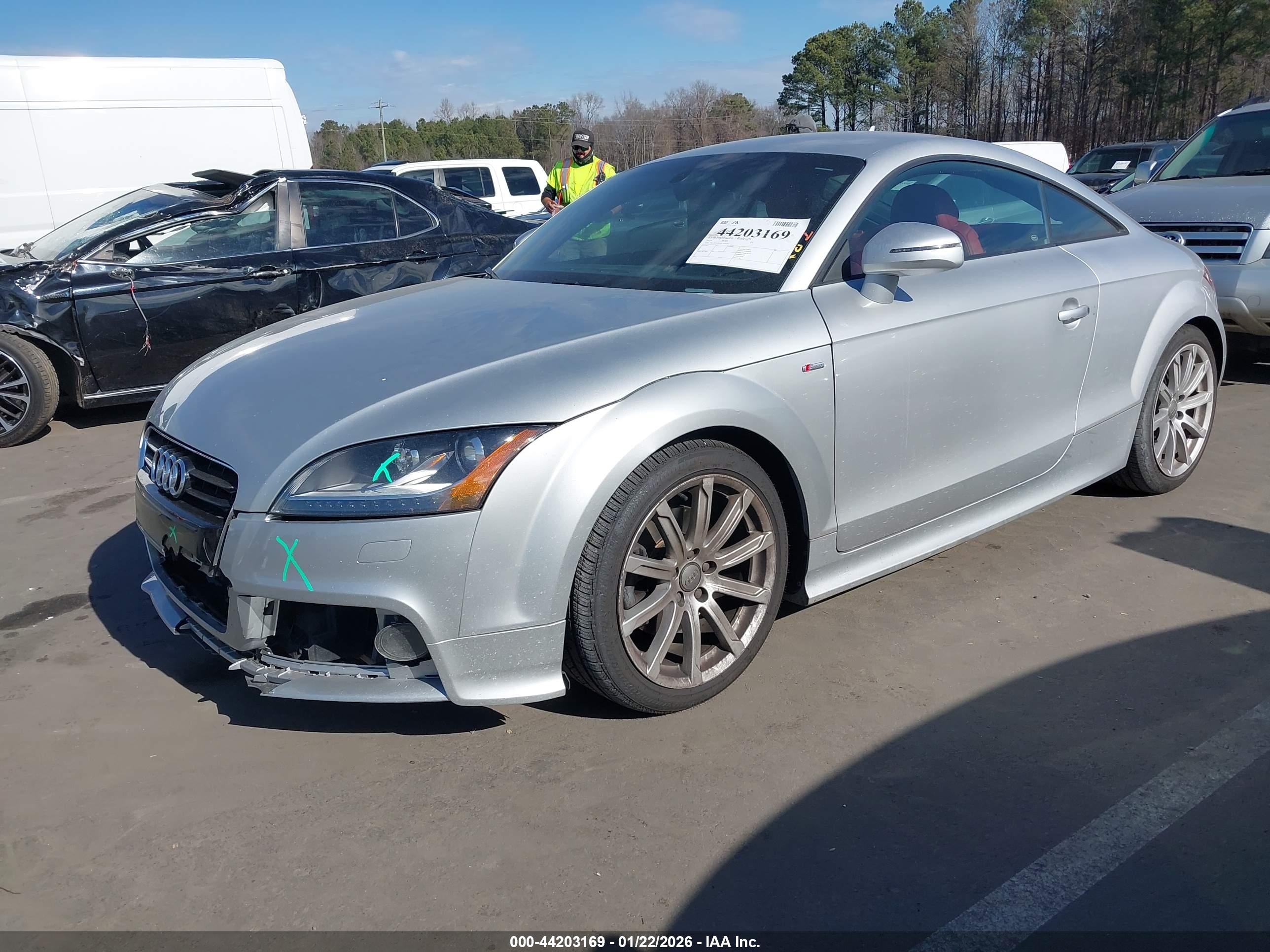 AUDI TT image 2
