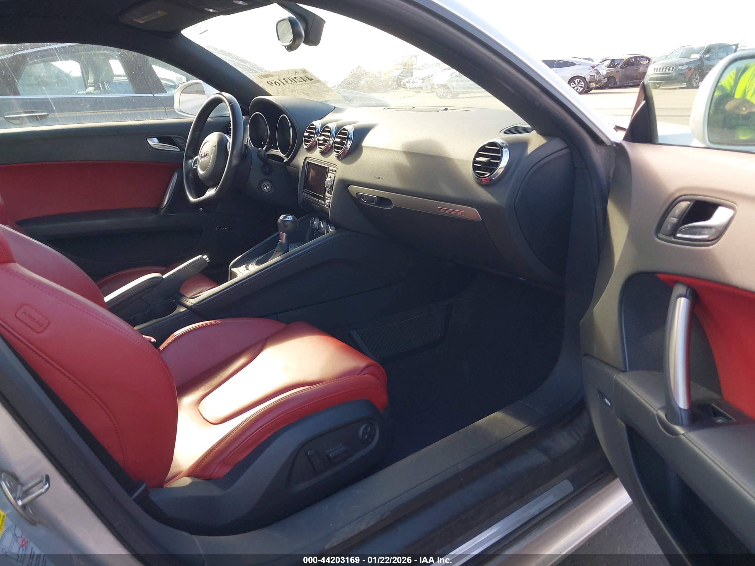 AUDI TT image 5