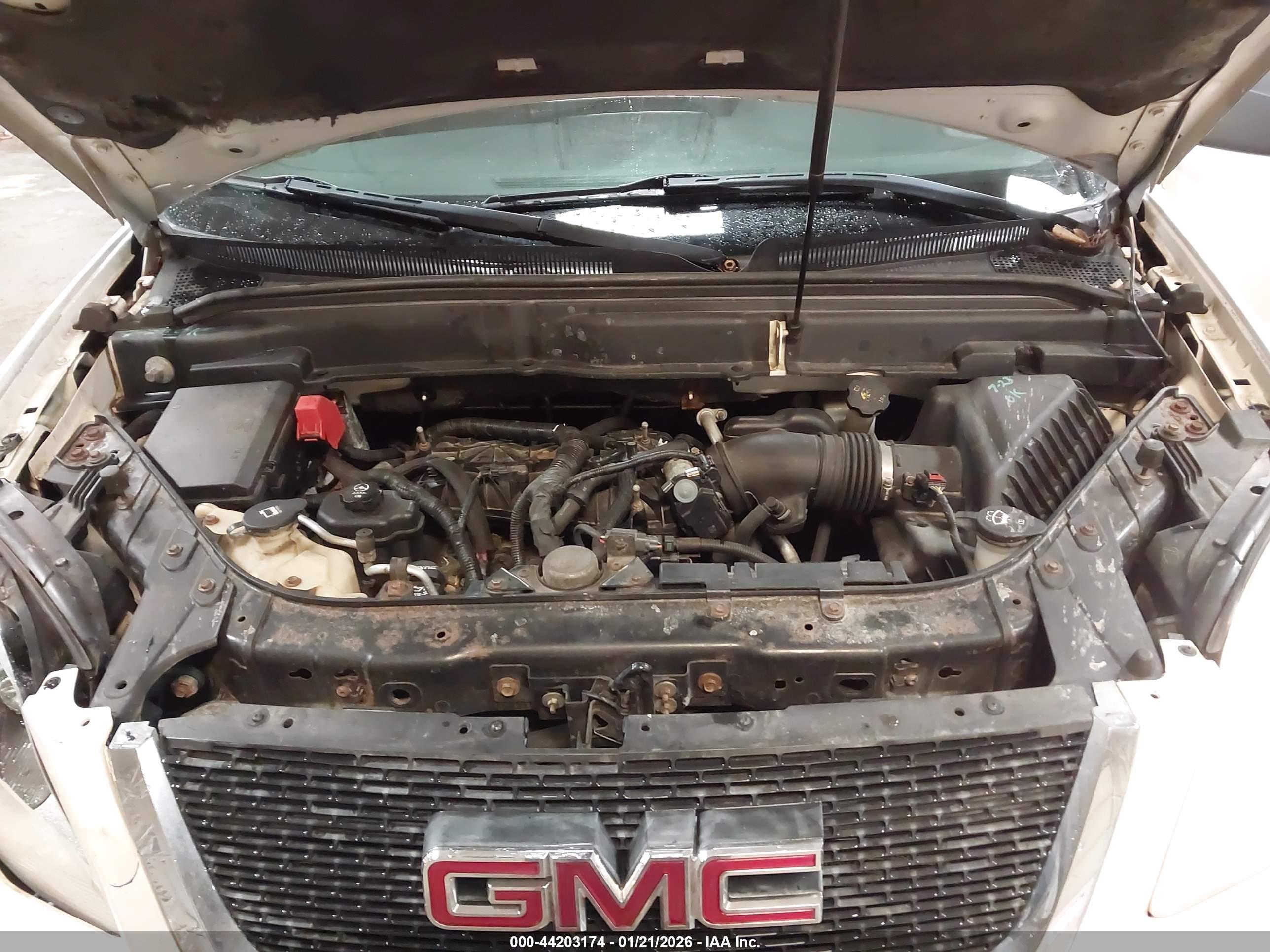 GMC ACADIA image 10