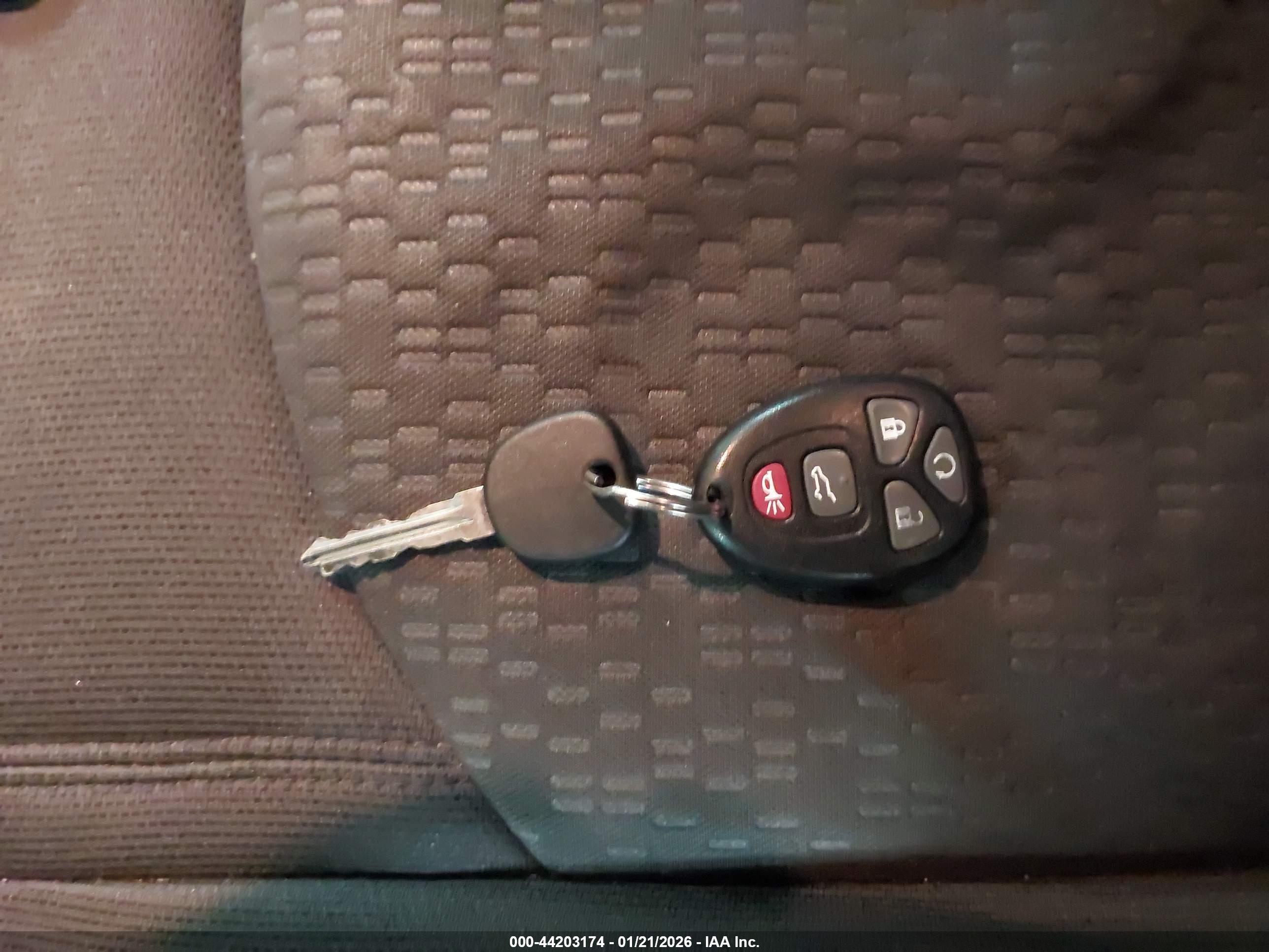 GMC ACADIA image 11