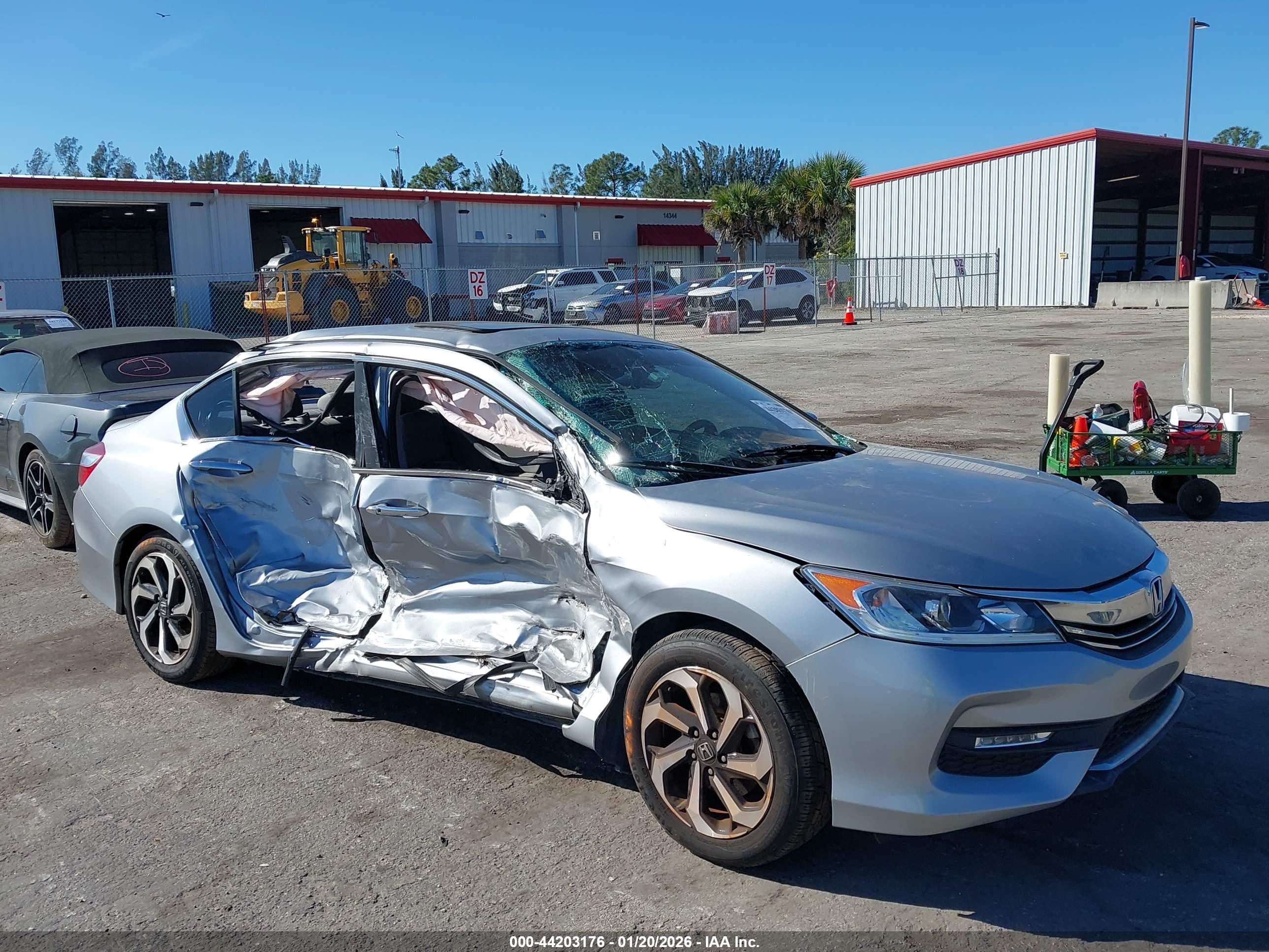 HONDA ACCORD image 6