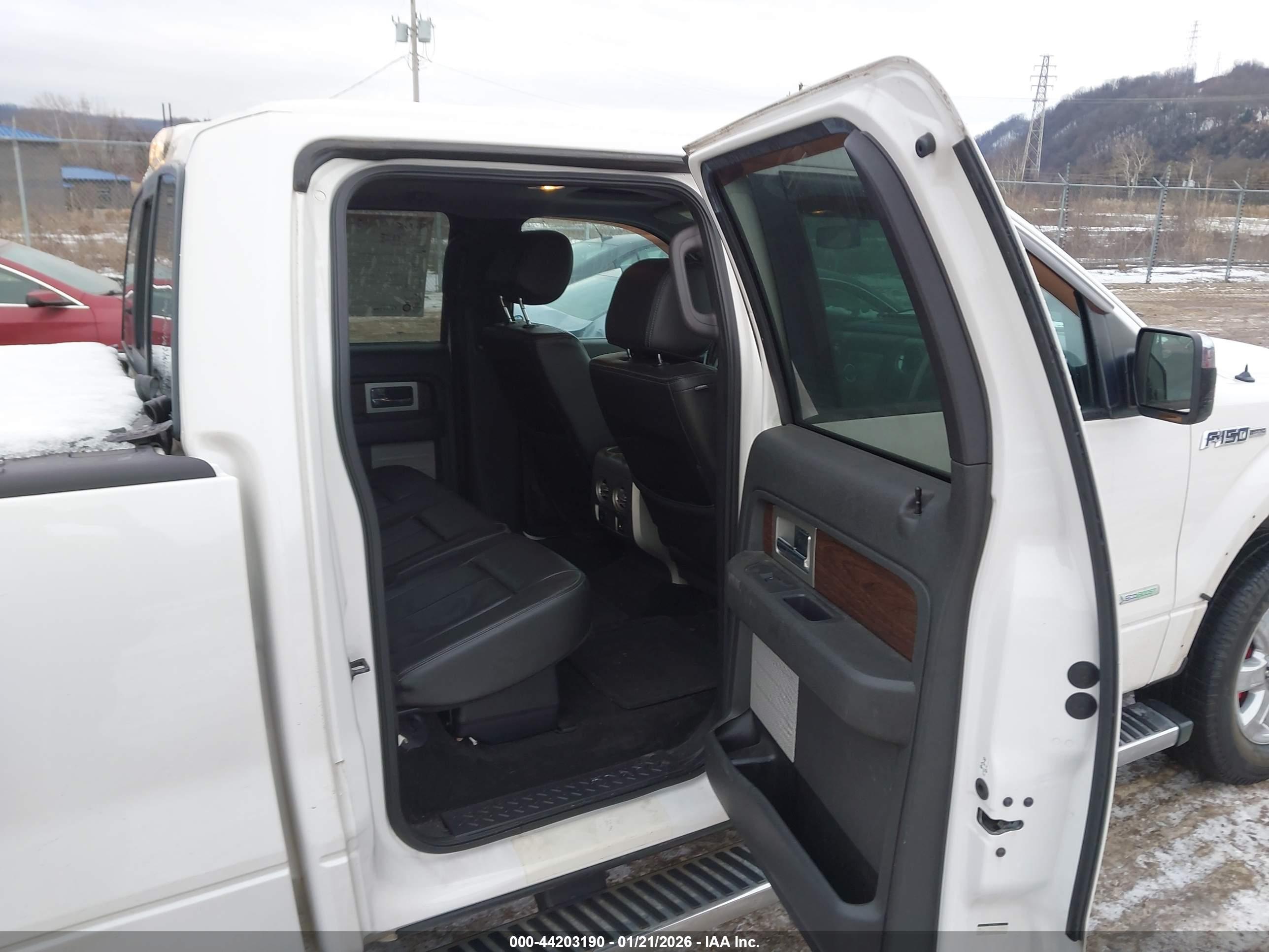 FORD F-150 image 8